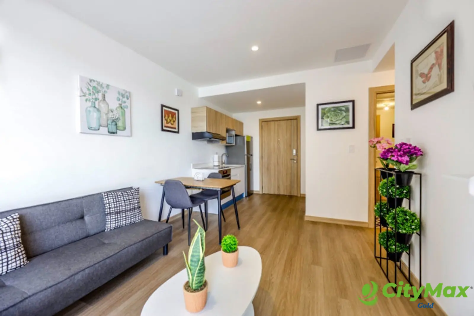 Apartamento amueblado en renta en zona 4 - foto 5