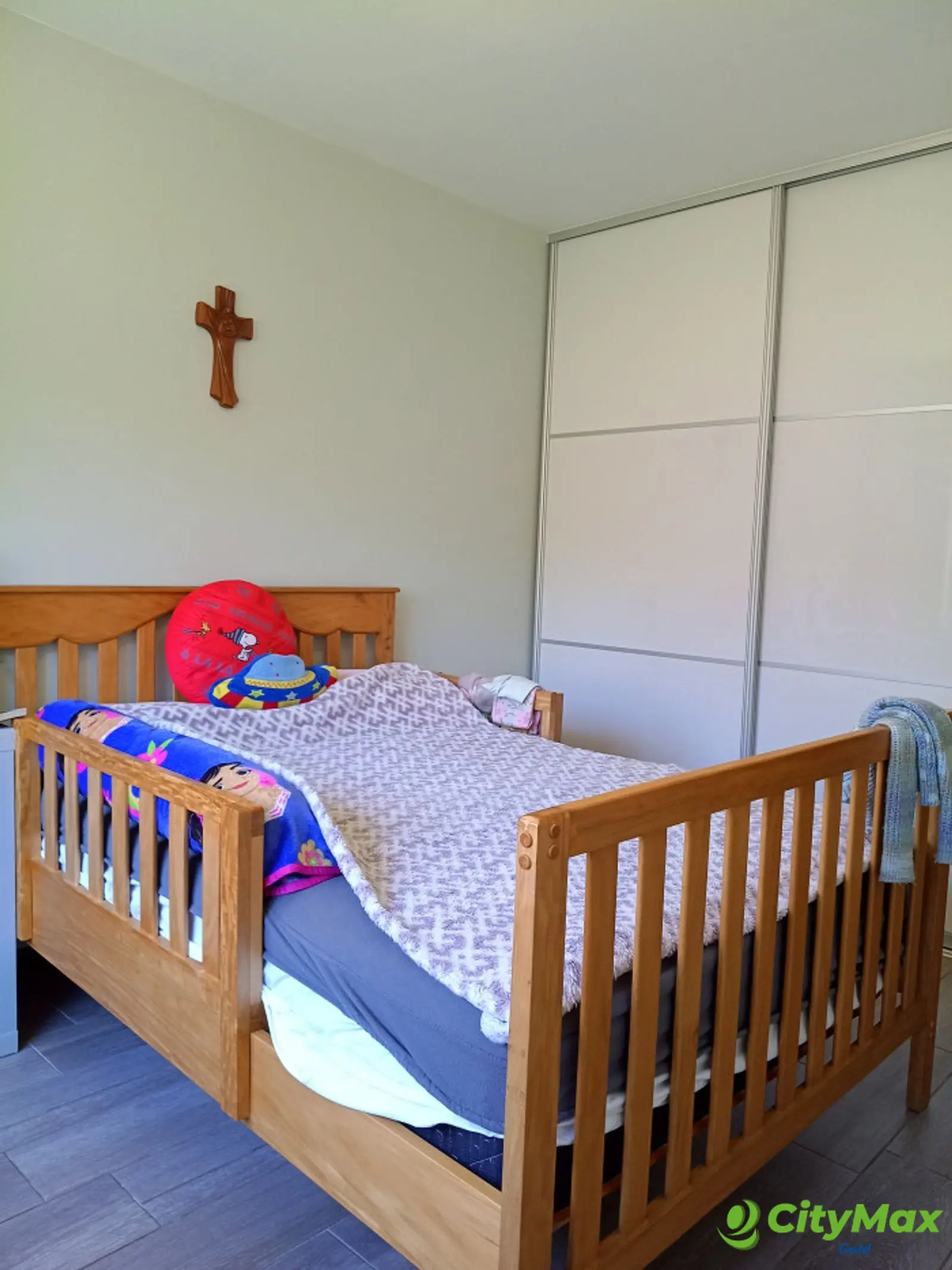 Apartamento en renta con pérgola y jardín en zona 14 - foto 7