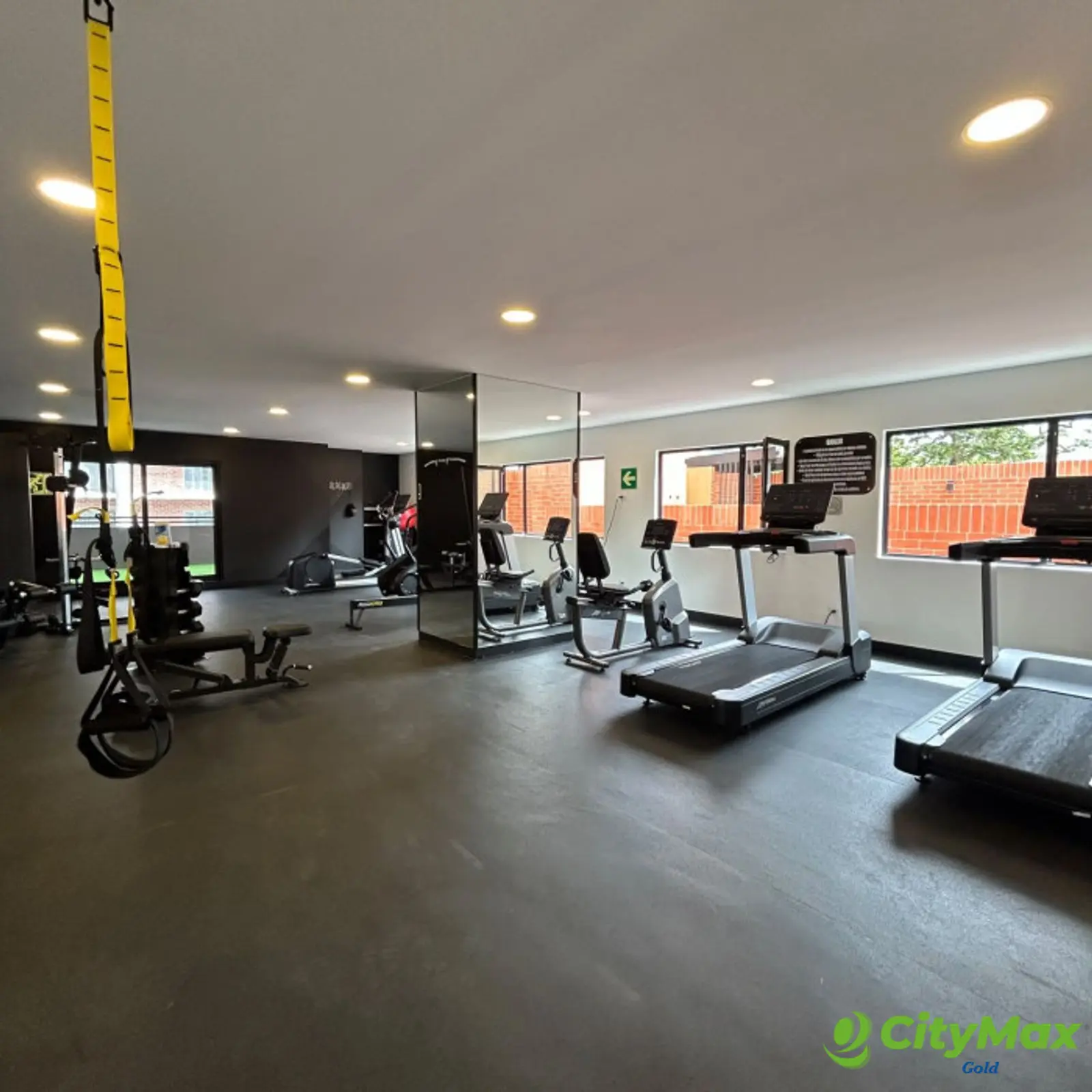 Apartamento en venta en zona 10 - foto 12