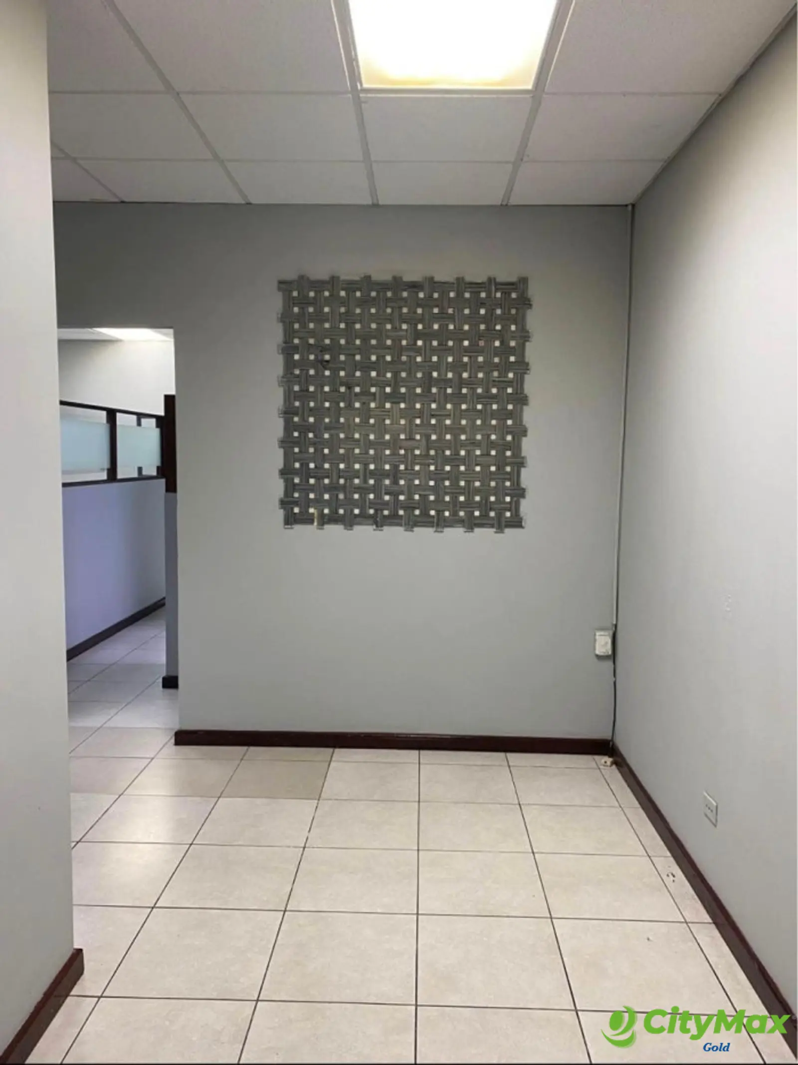 Oficina en venta en Zona Pradera - foto 6