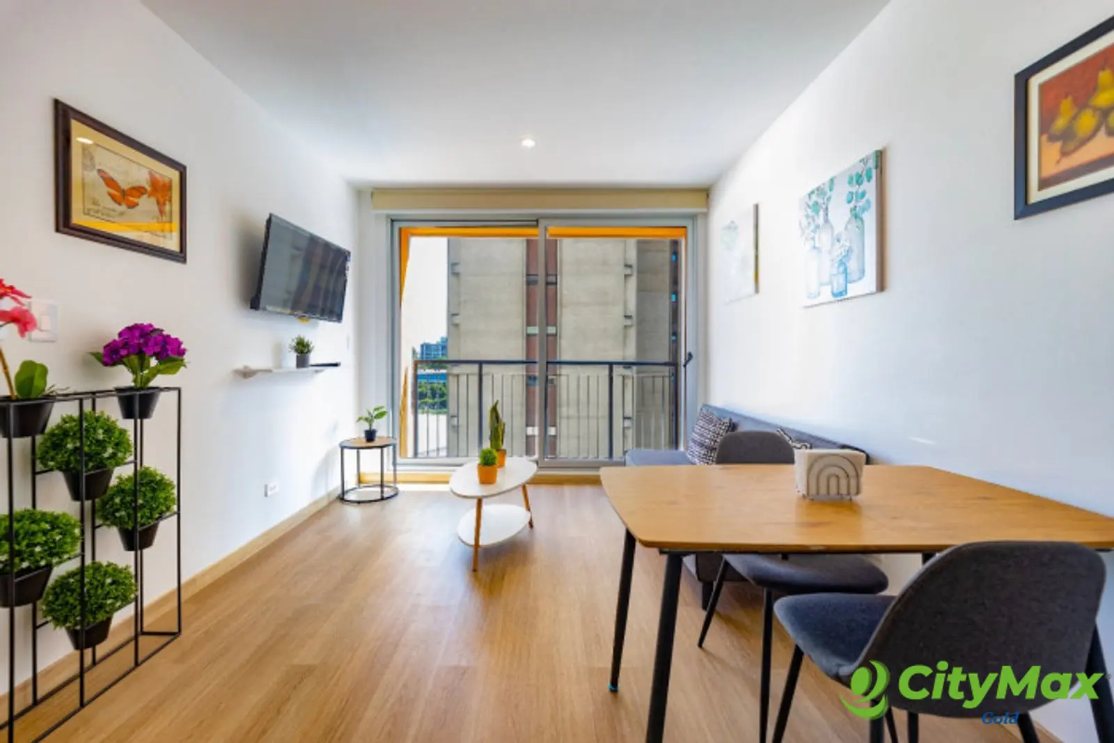 Apartamento amueblado en renta en zona 4 - foto 3