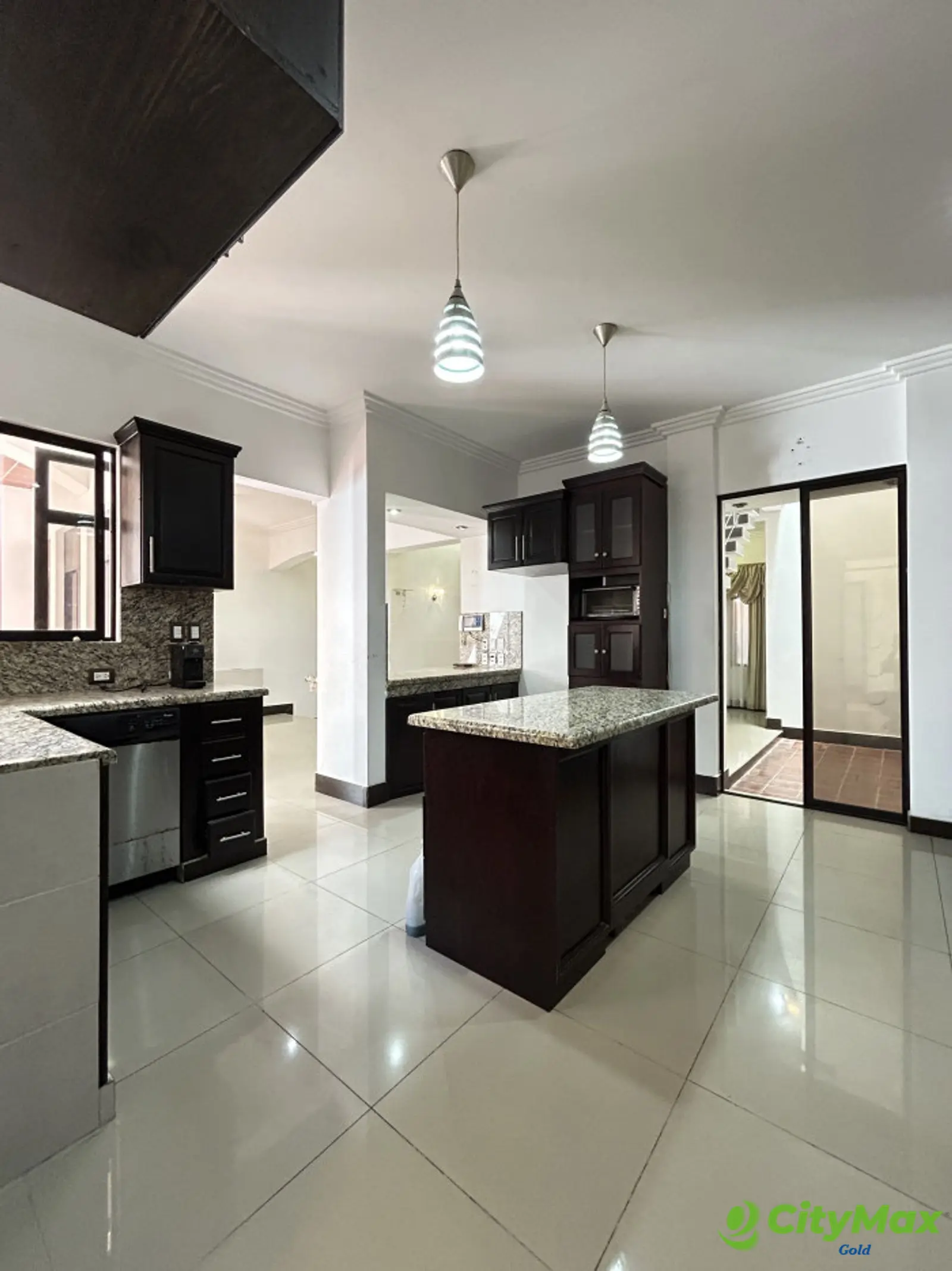 Casa en Condominio en Venta en Zona 16, Ciudad de Guatemala - foto 3