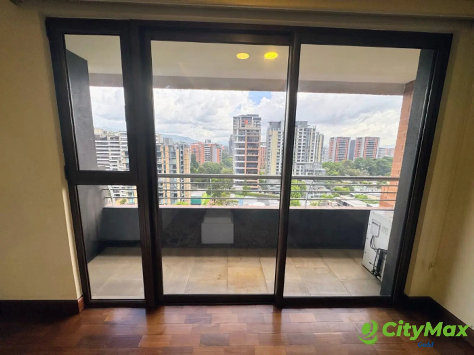 Apartamento amueblado en Alquiler en Zona 10 Guatemala - foto 10