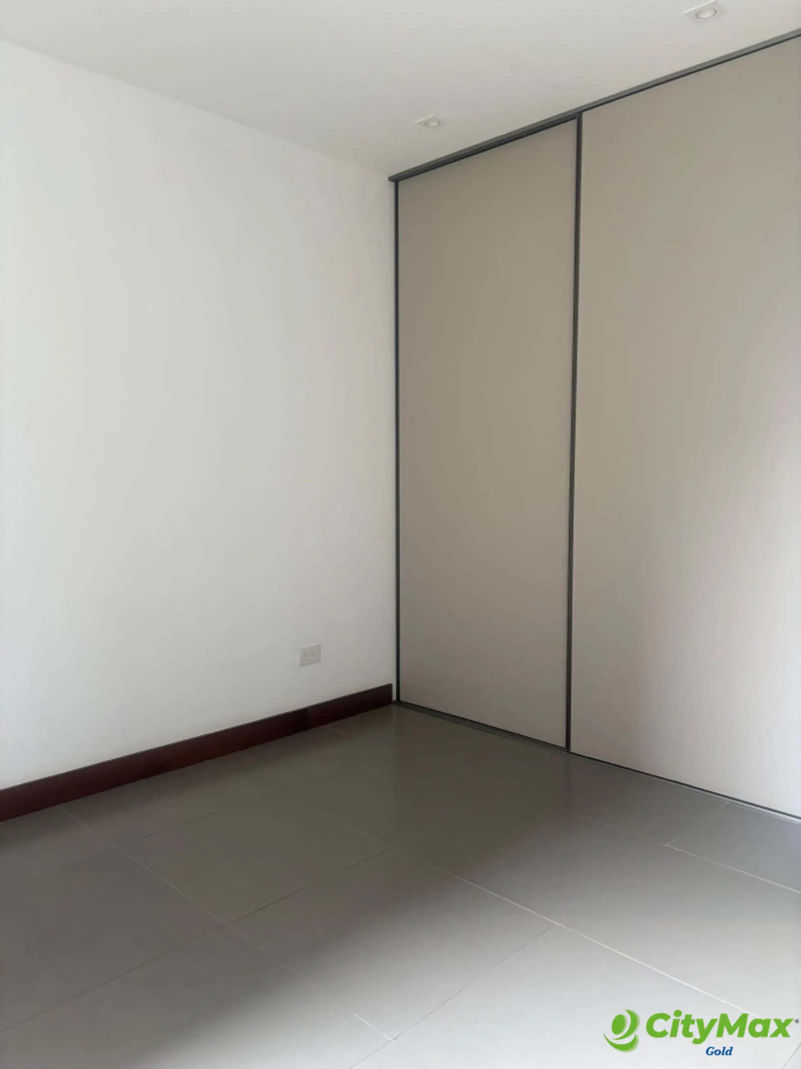 Apartamento en Venta con jardín en zona 13 - foto 7