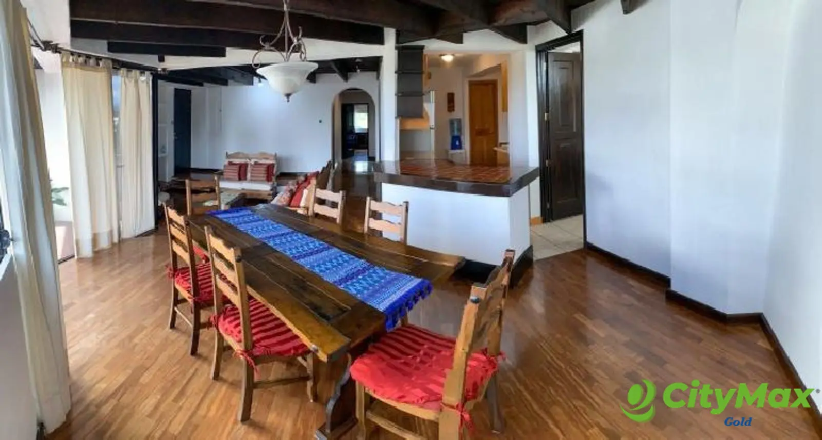 Apartamento amplio en renta en Zona 15 - foto 5