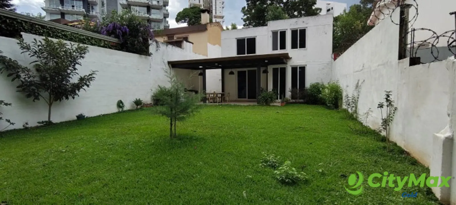 Casa en renta en Condominio Residencial en Zona 10 - foto 12