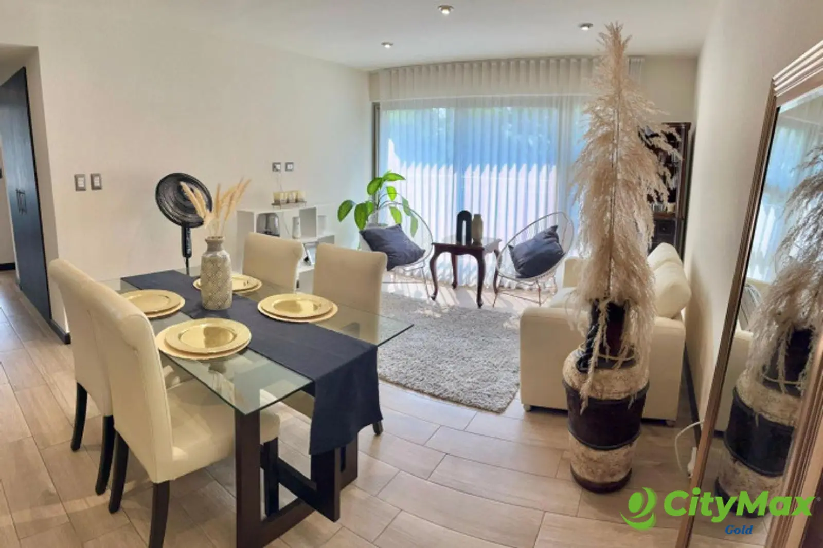 Apartamento en venta en Mariscal Zona 11 - foto 2