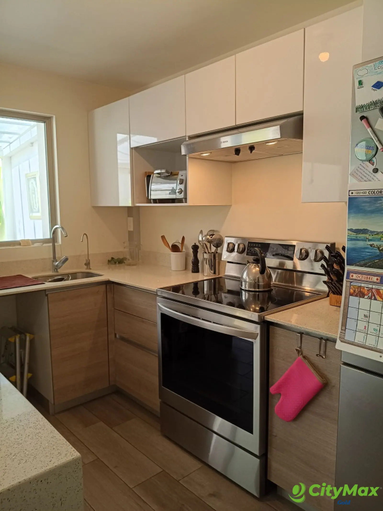 Apartamento en renta con pérgola y jardín en zona 14 - foto 3