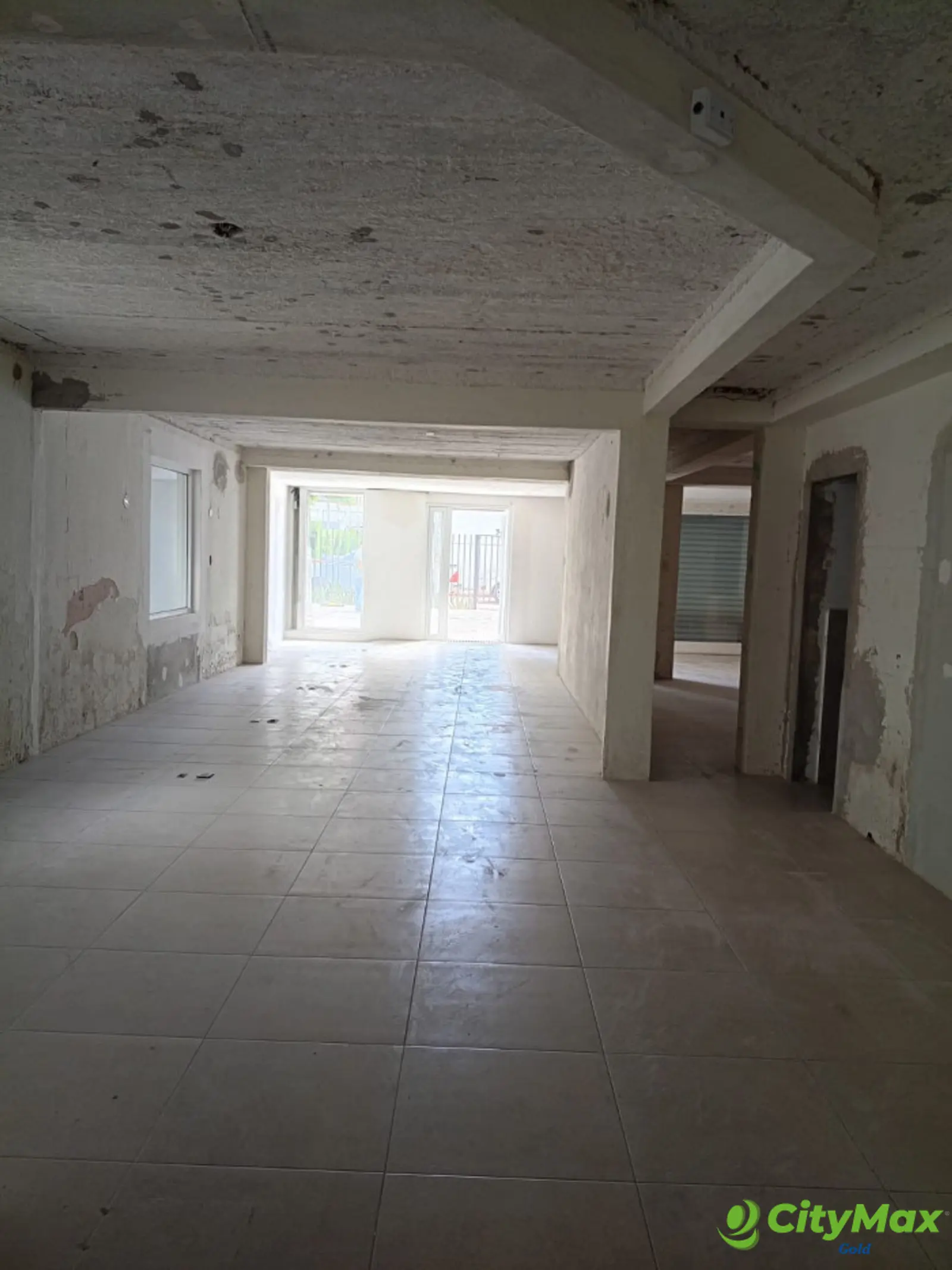 Propiedad comercial en Alquiler, Zona 9 Guatemala. - foto 3