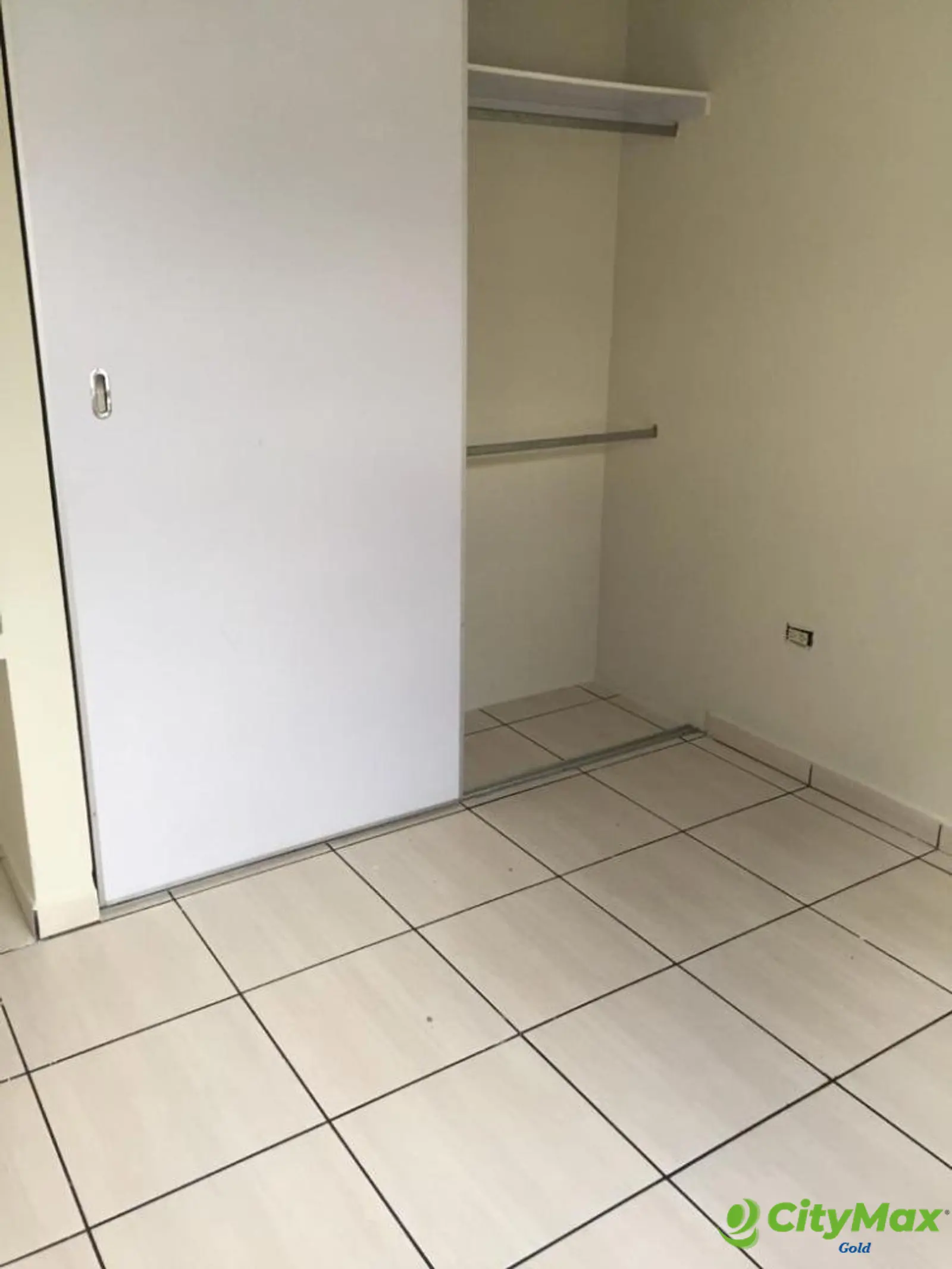Apartamento en alquiler San Cristóbal sector B2 Mixco - foto 5