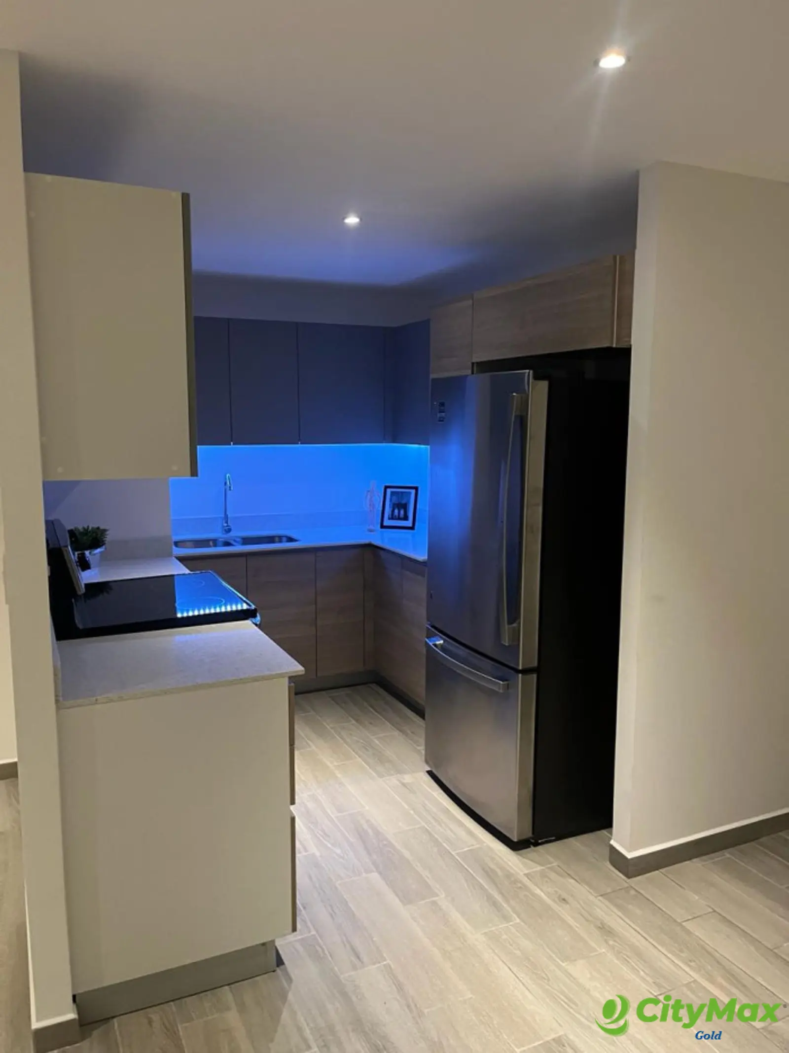 Apartamento nuevo en Renta en zona 10 Guatemala - foto 3
