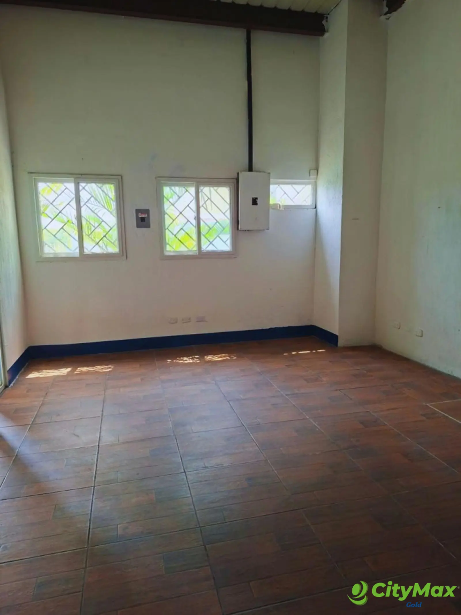 Bodega en Alquiler Km. 63 Puerto Quetzal a Escuintla - foto 9