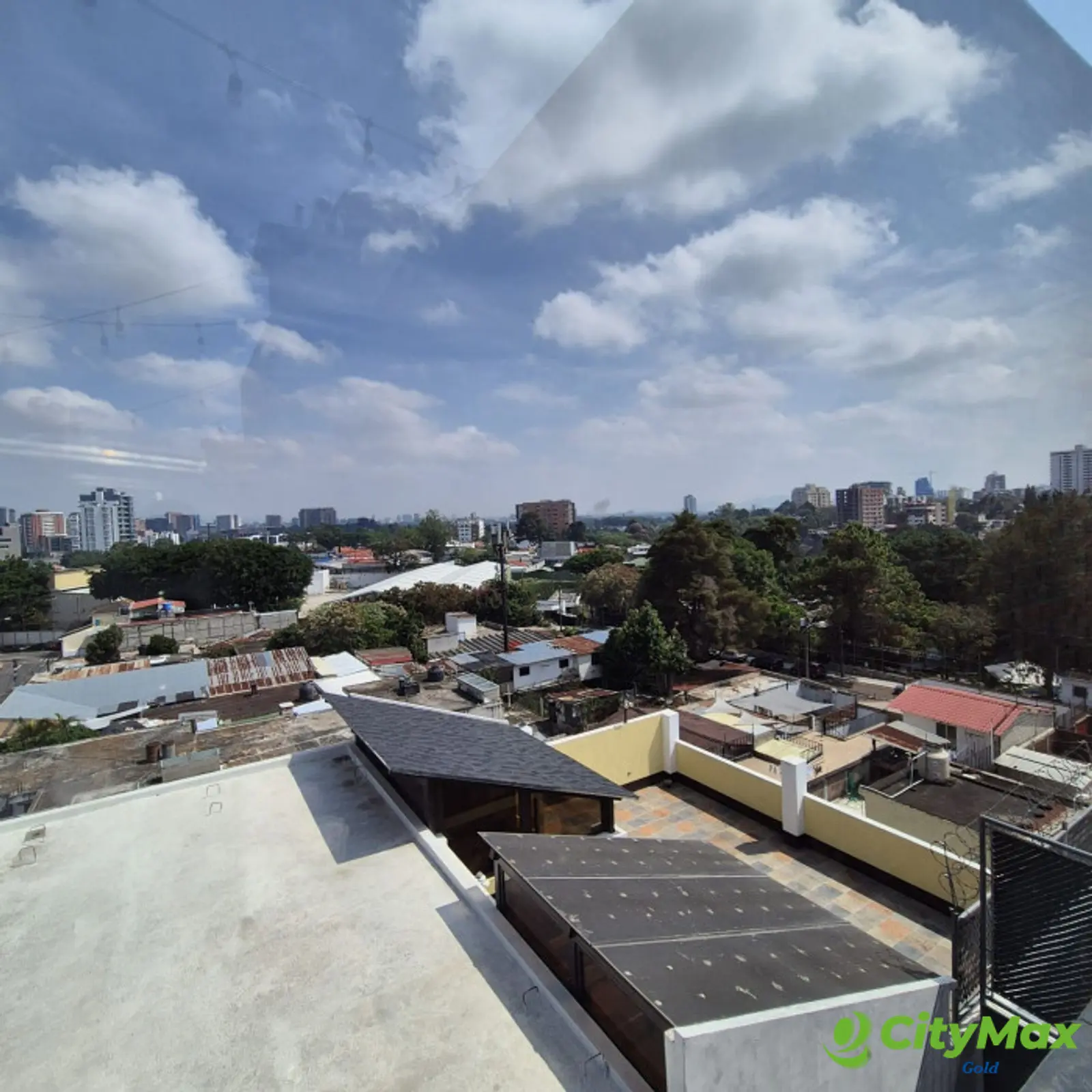 Apartamento amueblado en renta tipo loft en zona 10 - foto 13