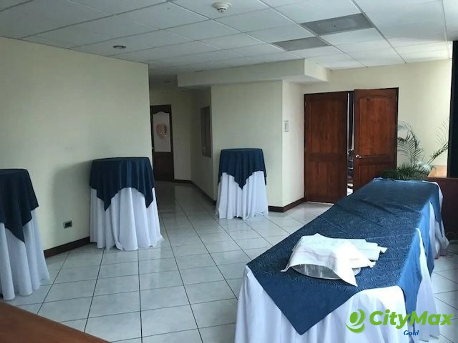 Oficina en venta en Europlaza zona 14 Guatemala - foto 12