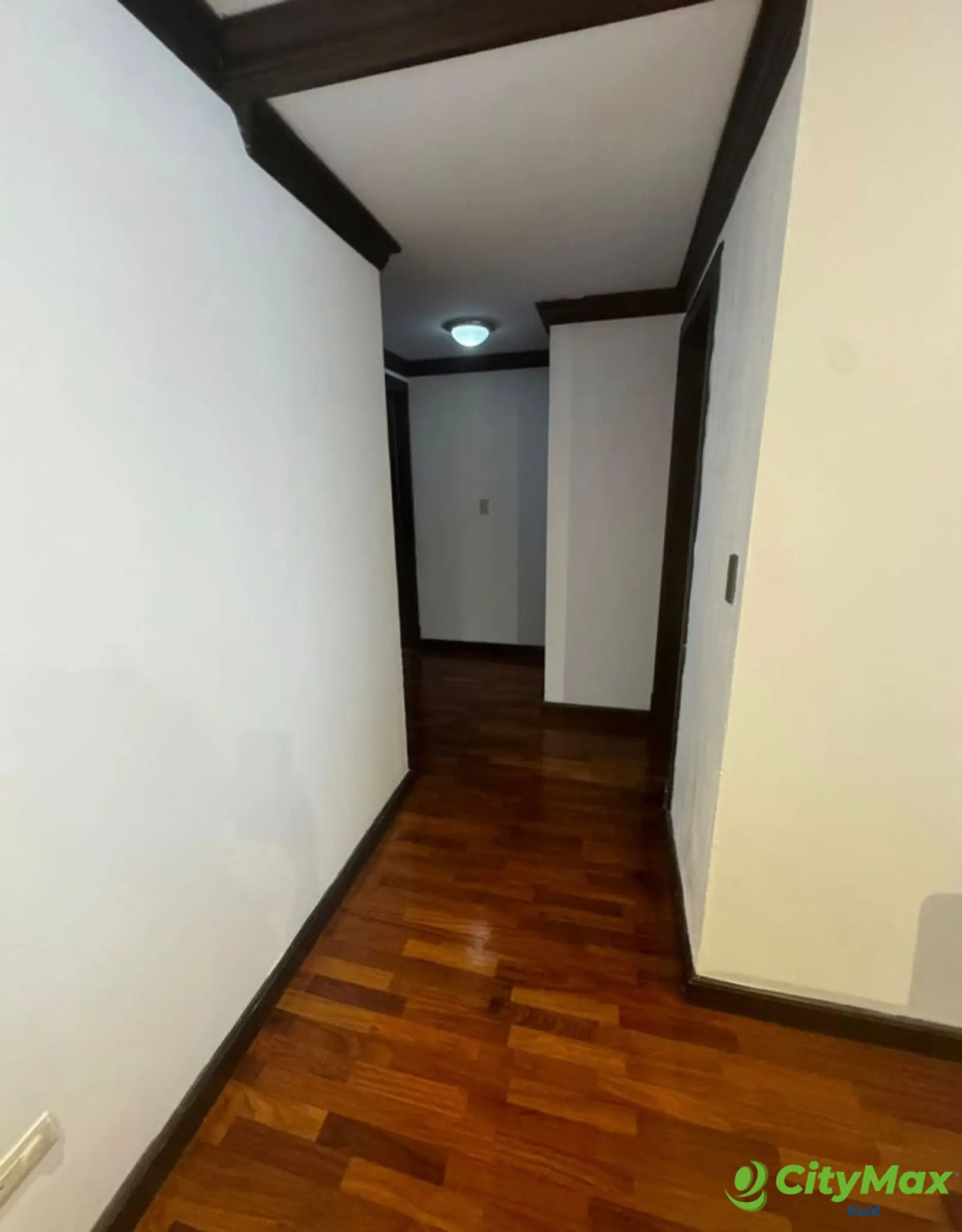 Alquiler de Apartamento en zona 14 La Villa - foto 3