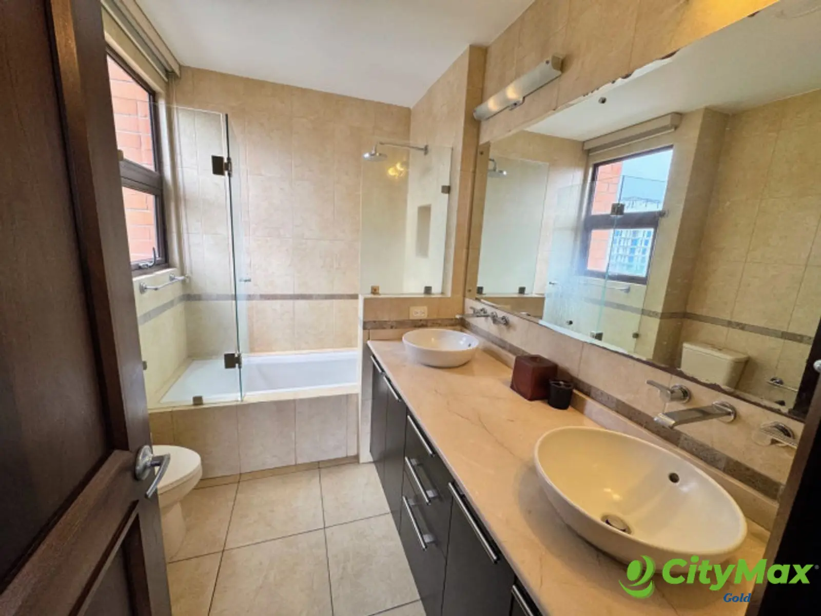 Apartamento amueblado en Alquiler en Zona 10 Guatemala - foto 13