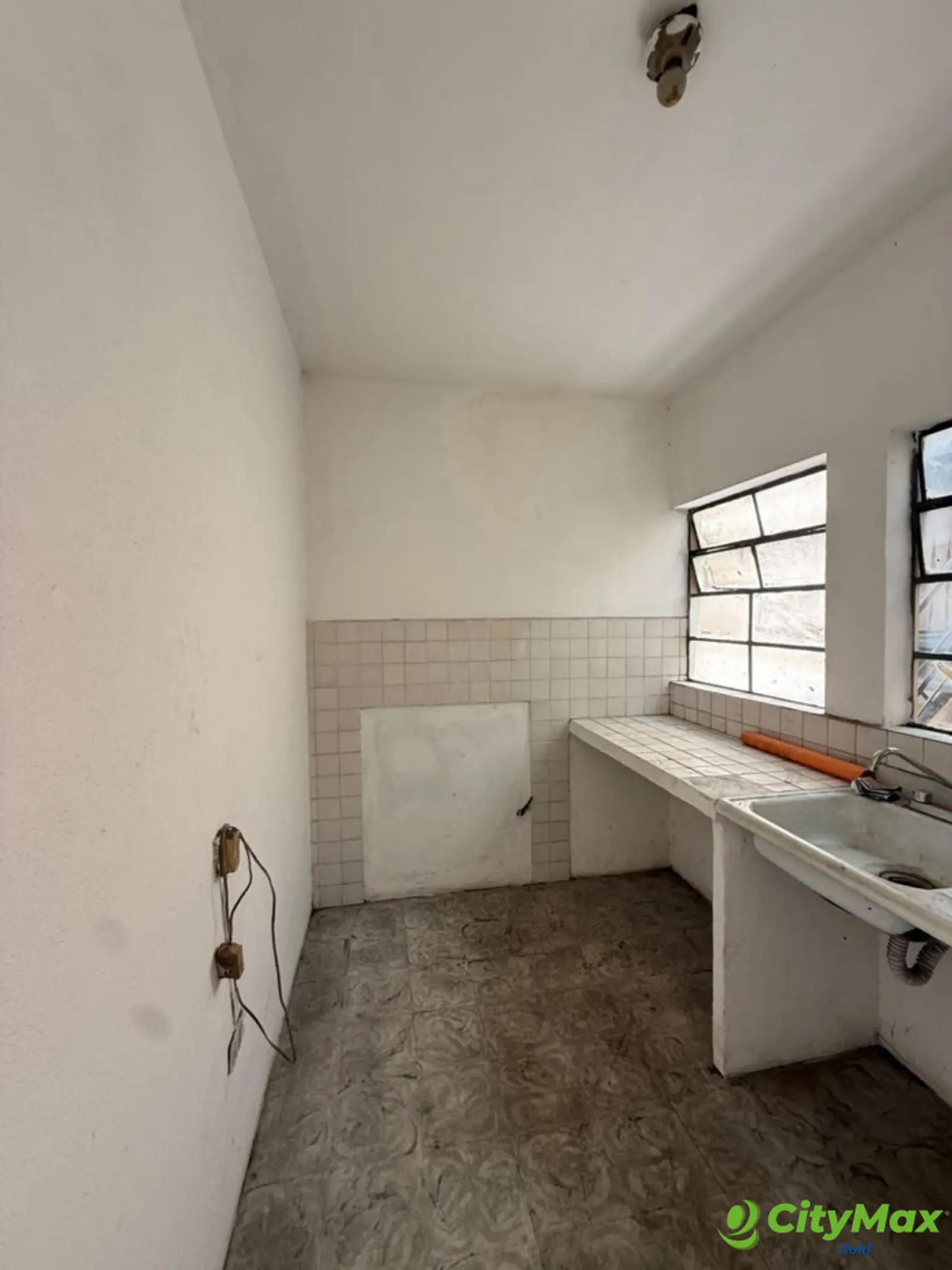 Venta de Casa amplia cercana al Sauce Zona 2  - foto 4