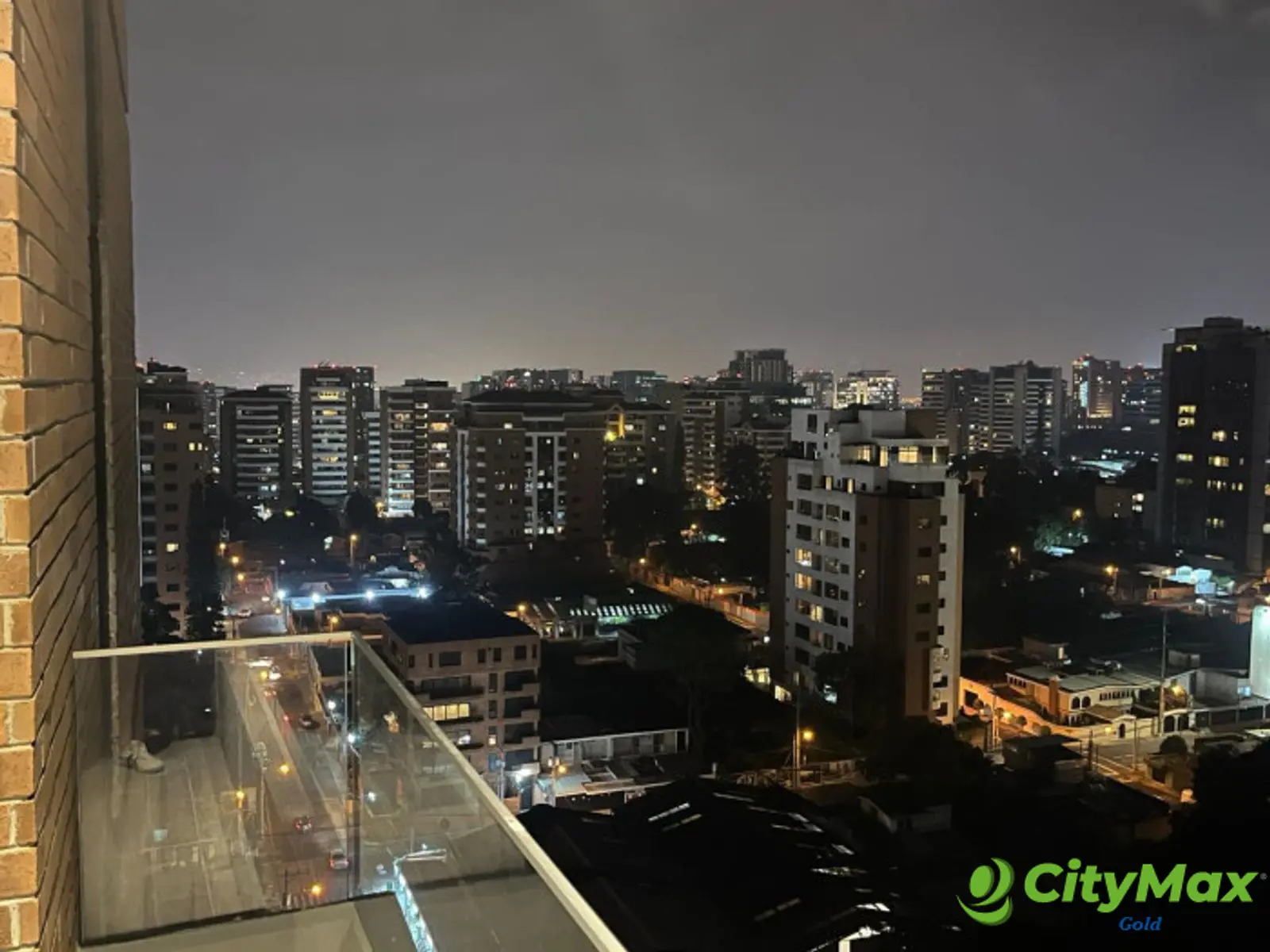 Apartamento nuevo en Renta en zona 10 Guatemala - foto 14