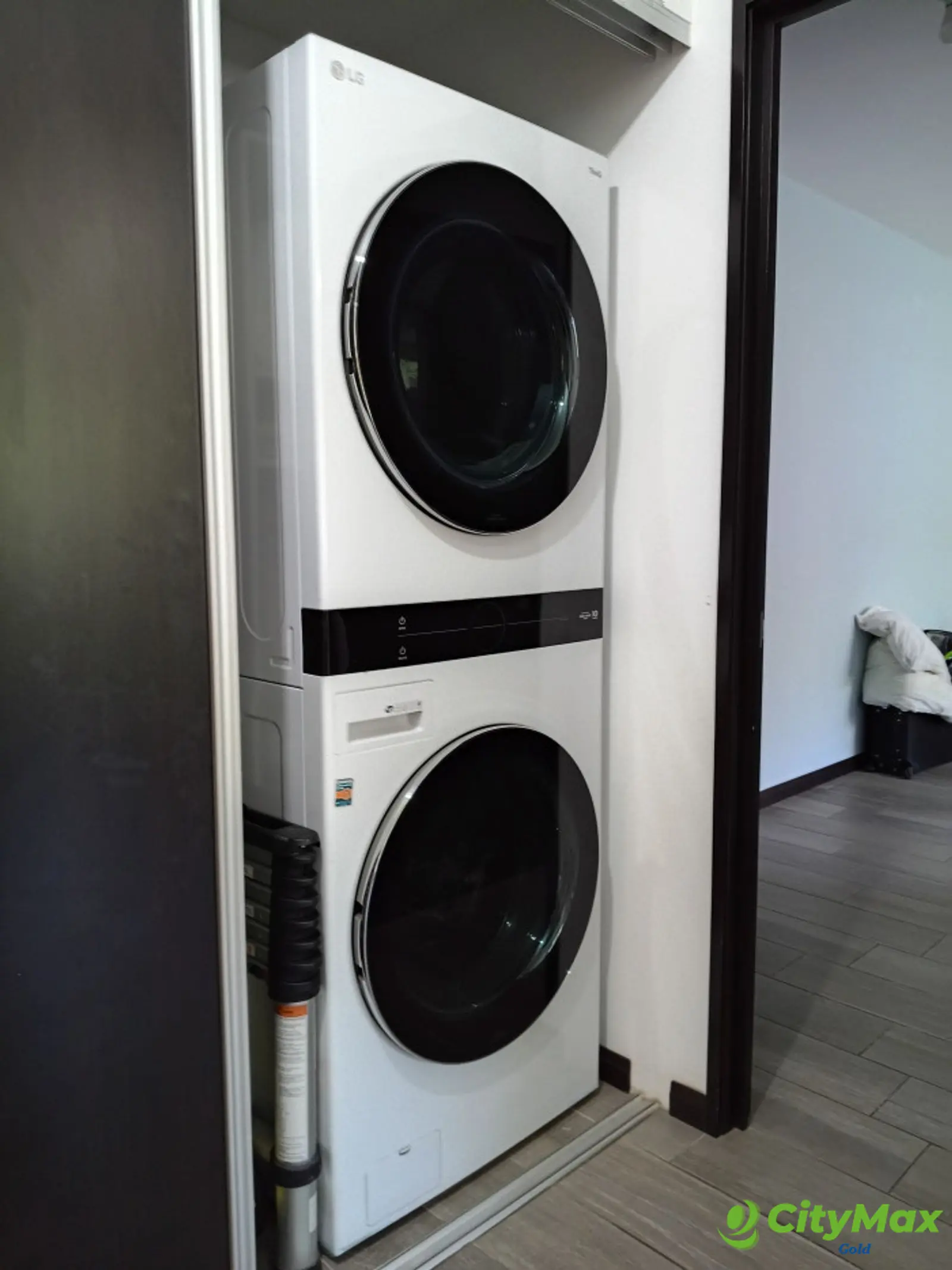 Apartamento en renta con pérgola y jardín en zona 14 - foto 11