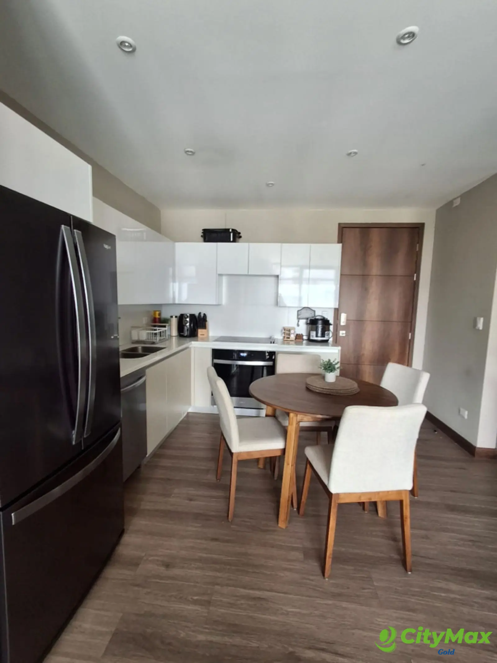 Apartamento moderno en venta en zona 13 - foto 3