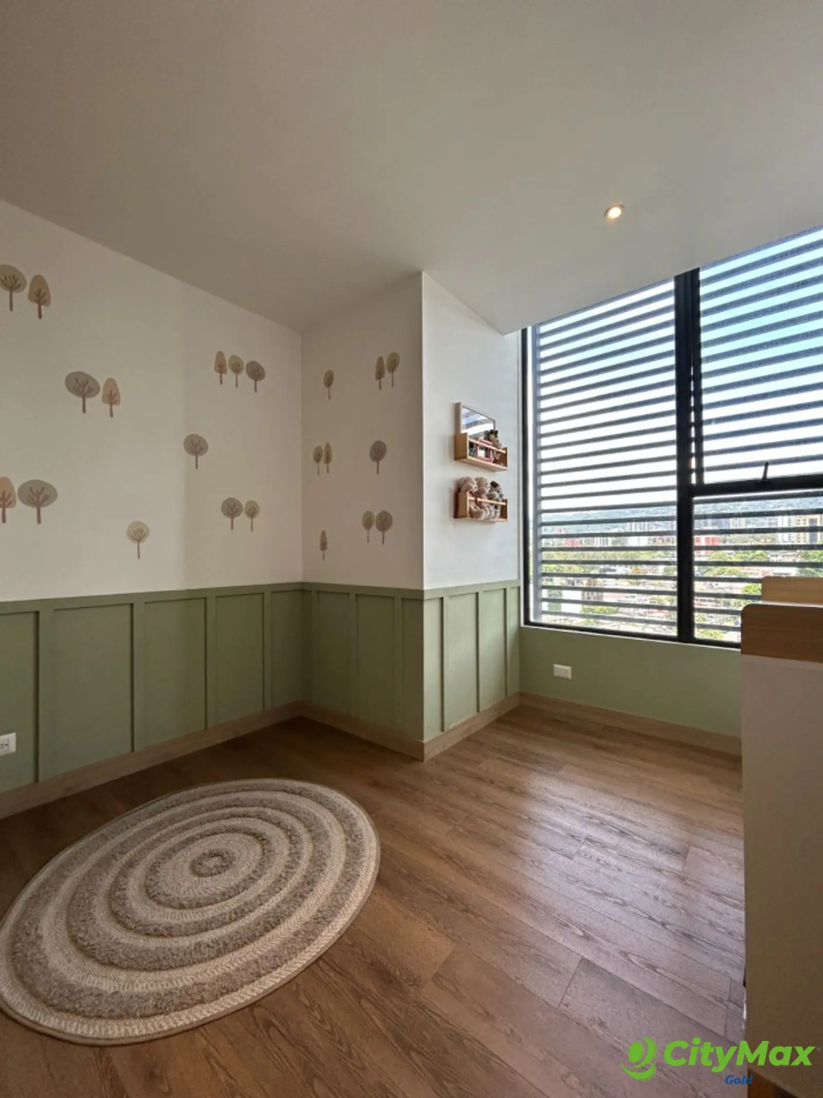 Apartamento amueblado en renta zona 15 - foto 9