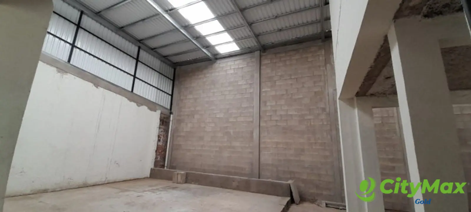 Propiedad comercial en Alquiler, Zona 9 Guatemala. - foto 16