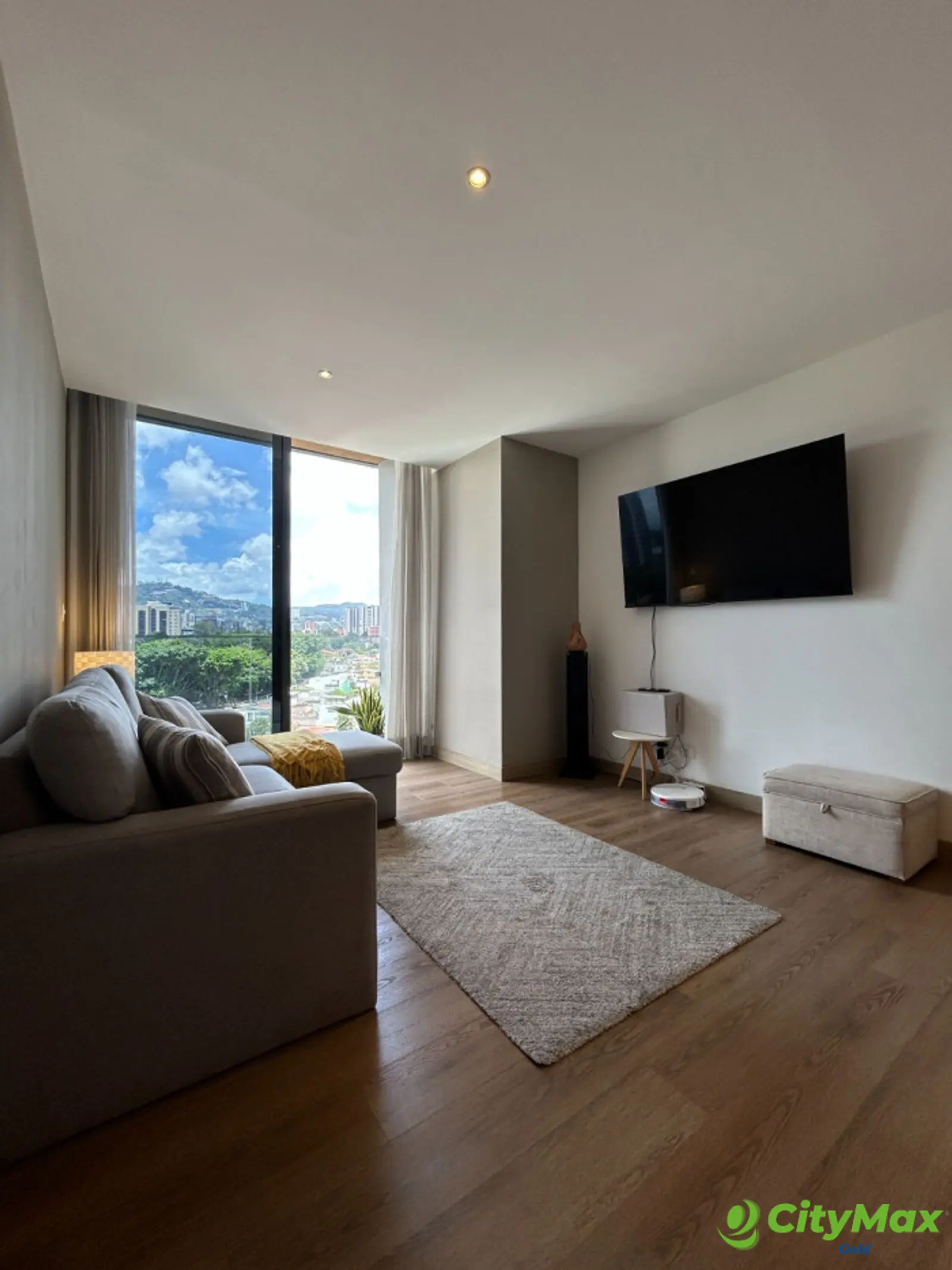 Apartamento amueblado en renta zona 15 - foto 7