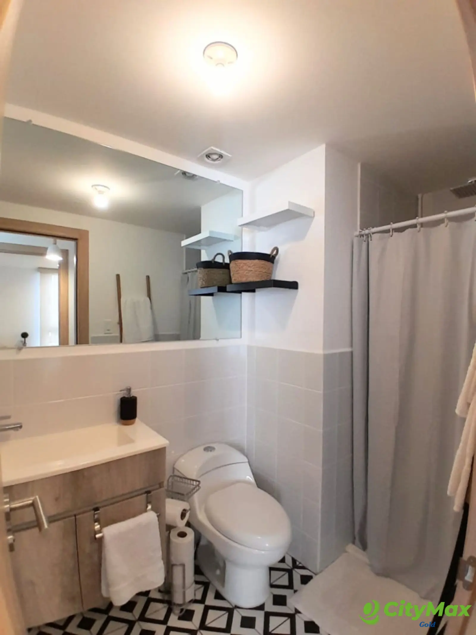 Apartamento amueblado en Venta Zona 4 Guatemala - foto 6