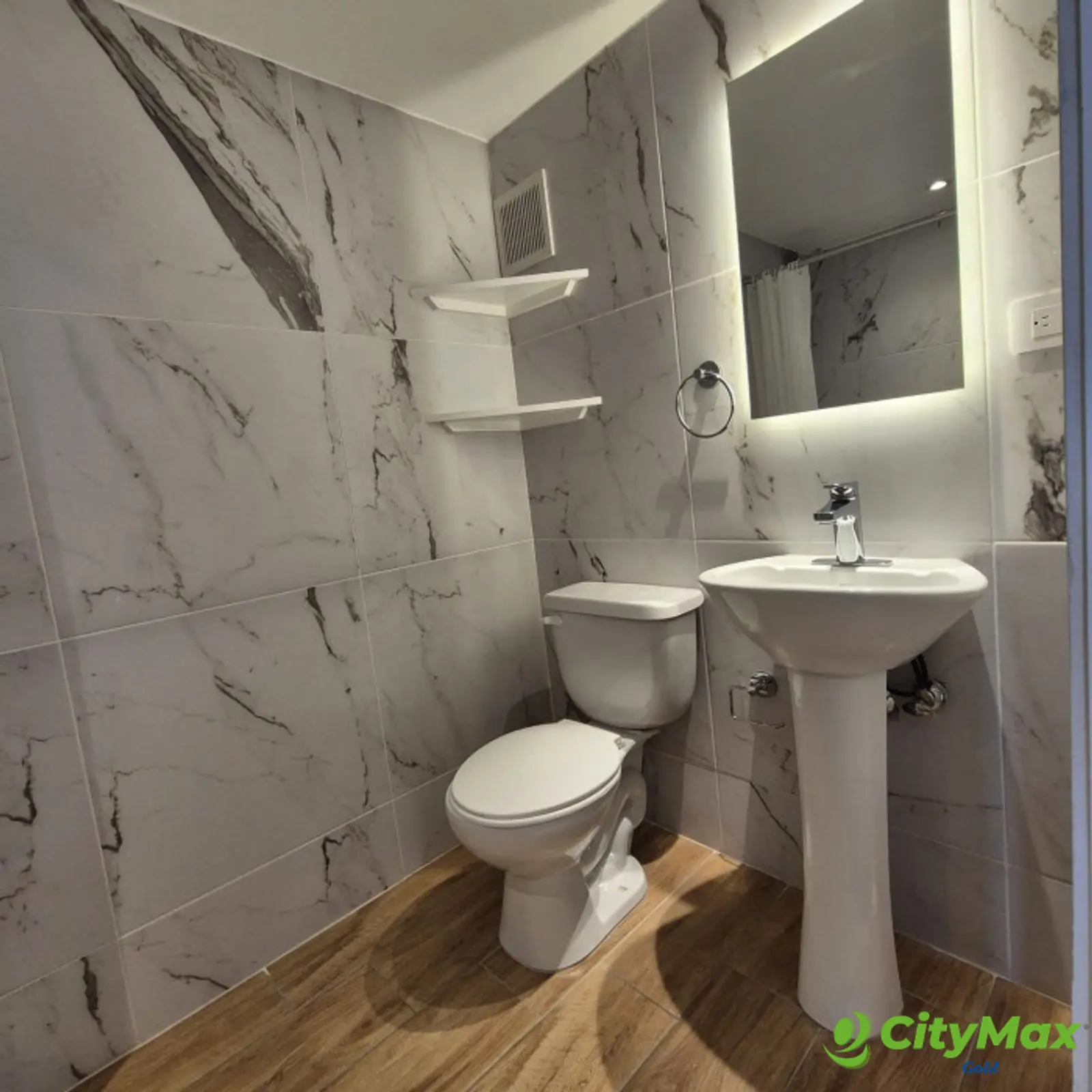 Apartamento amueblado en renta tipo loft en zona 10 - foto 5