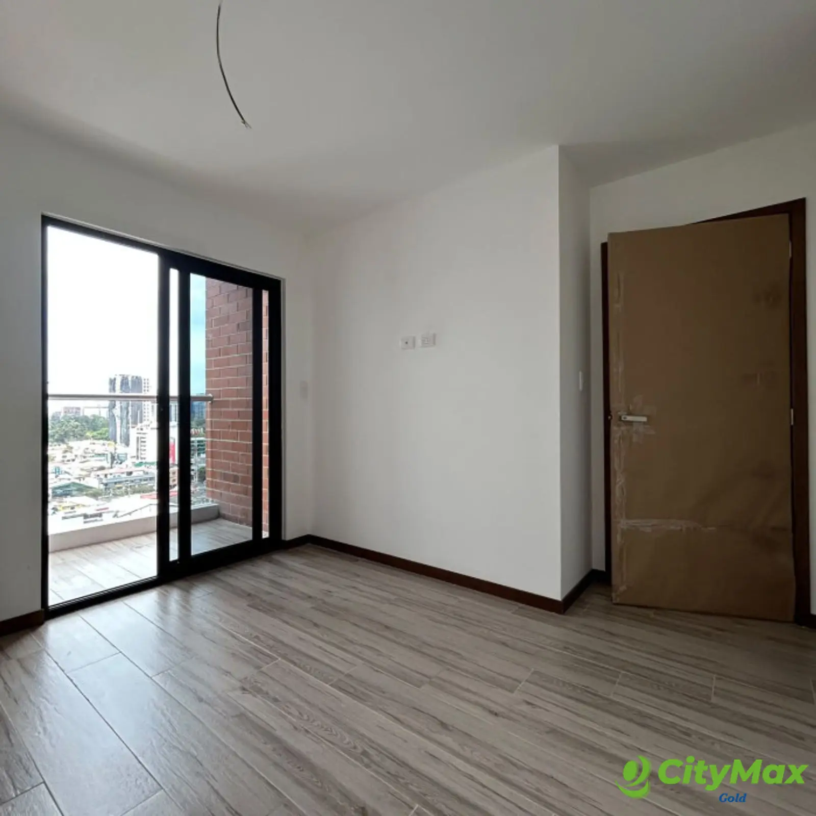 Apartamento en venta en zona 10 - foto 5