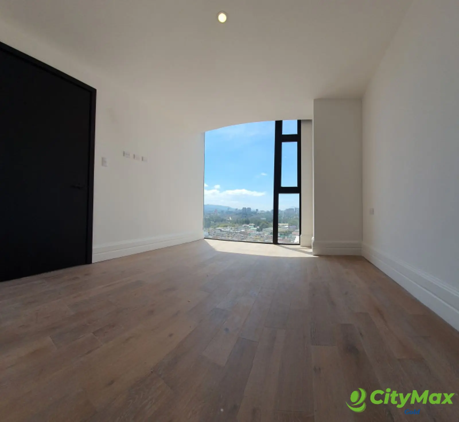 Apartamento en Venta y Renta Zona 5 - foto 10