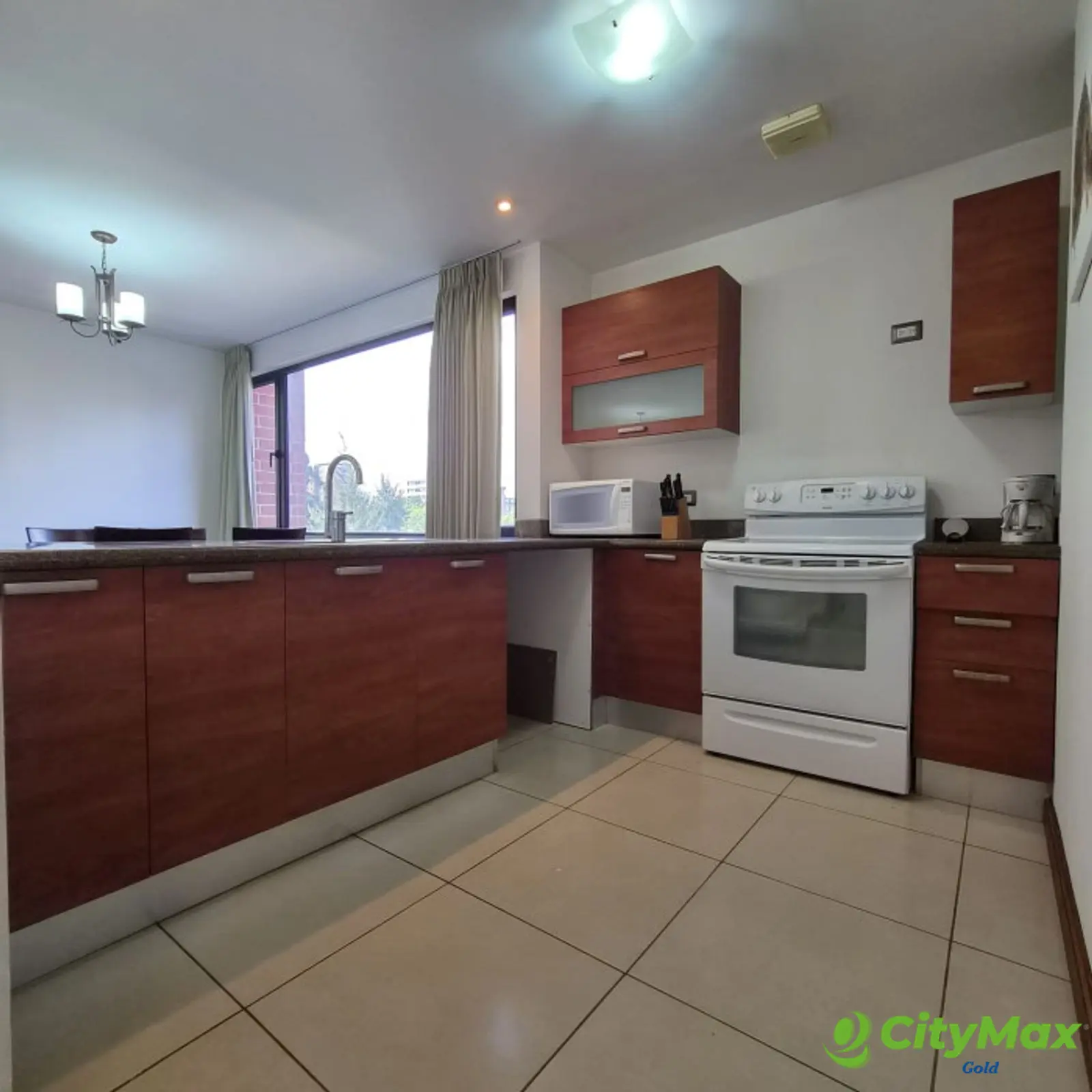 Apartamento amueblado con 1 habitacion en zona 14  - foto 6