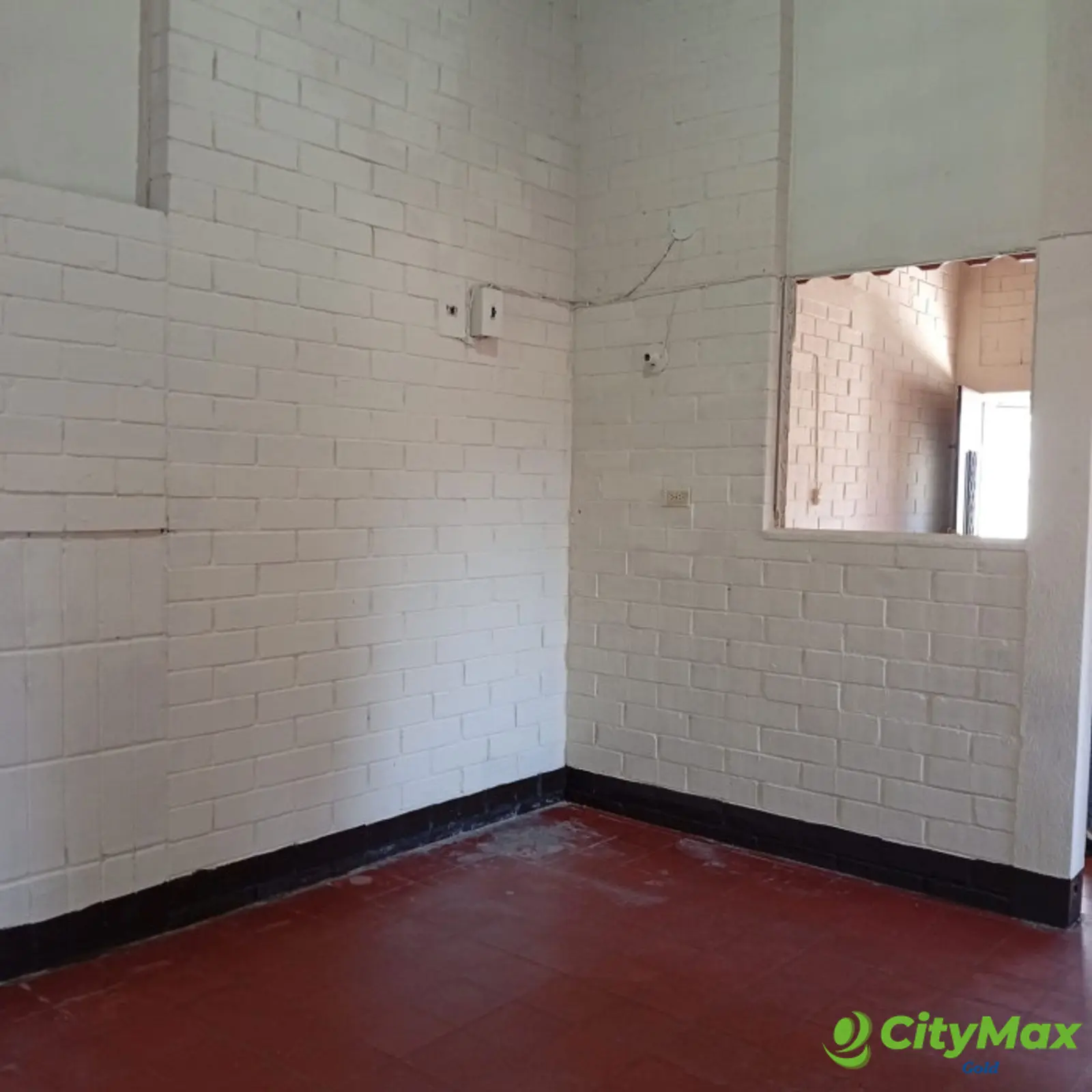 Apartamento en venta en 2do nivel en Zona 21 - foto 2