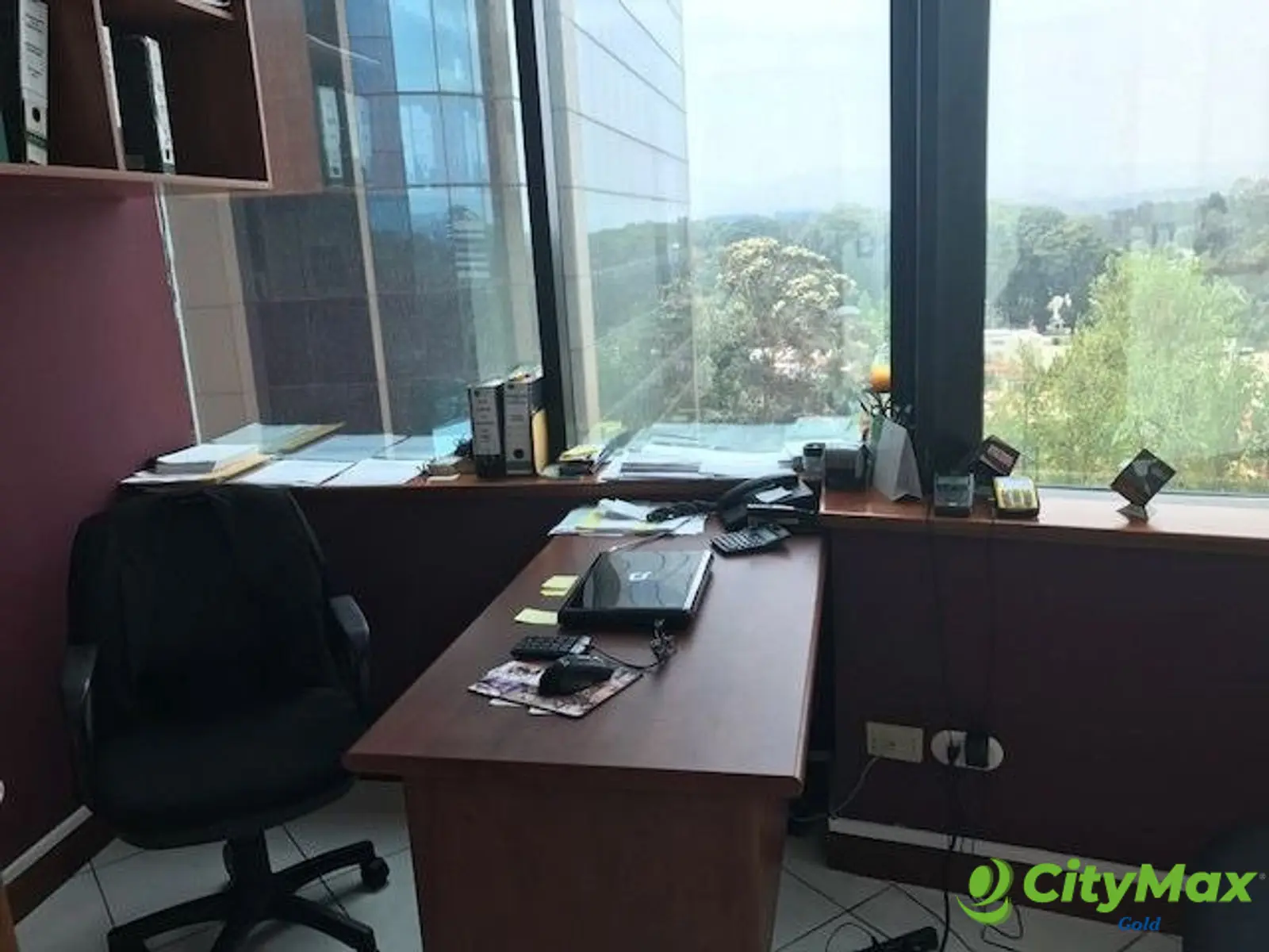 Oficina en venta en Europlaza zona 14 Guatemala - foto 14