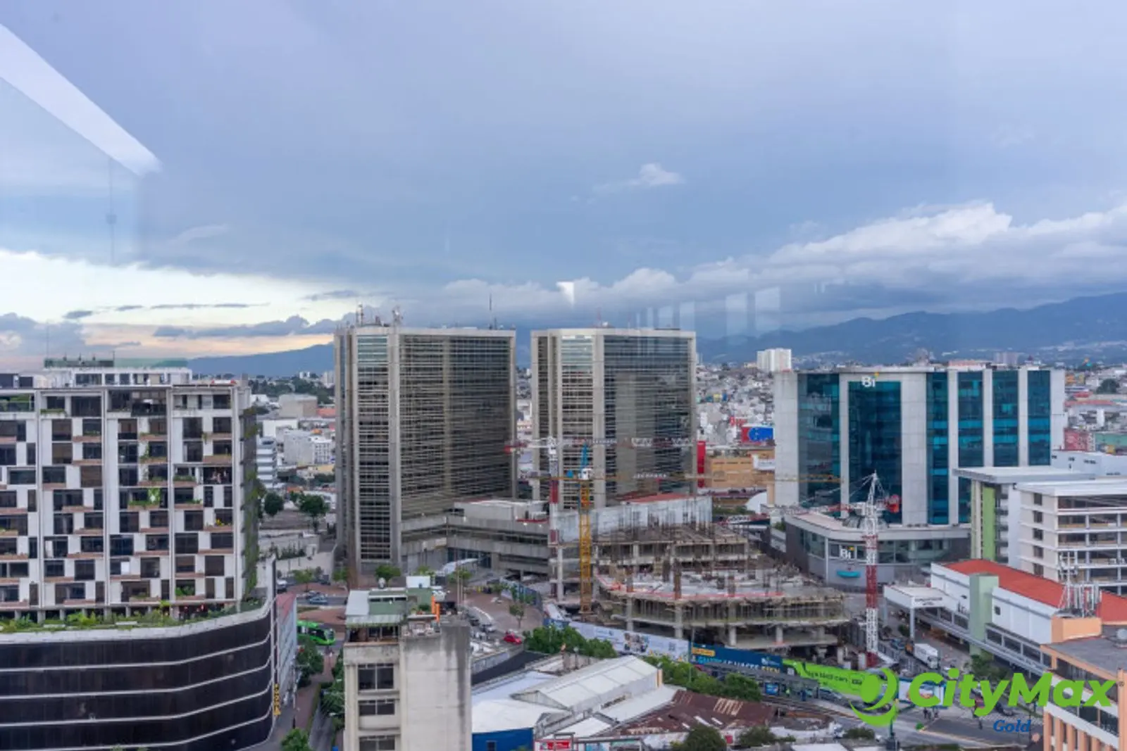 Apartamento en renta en zona 4 - foto 8