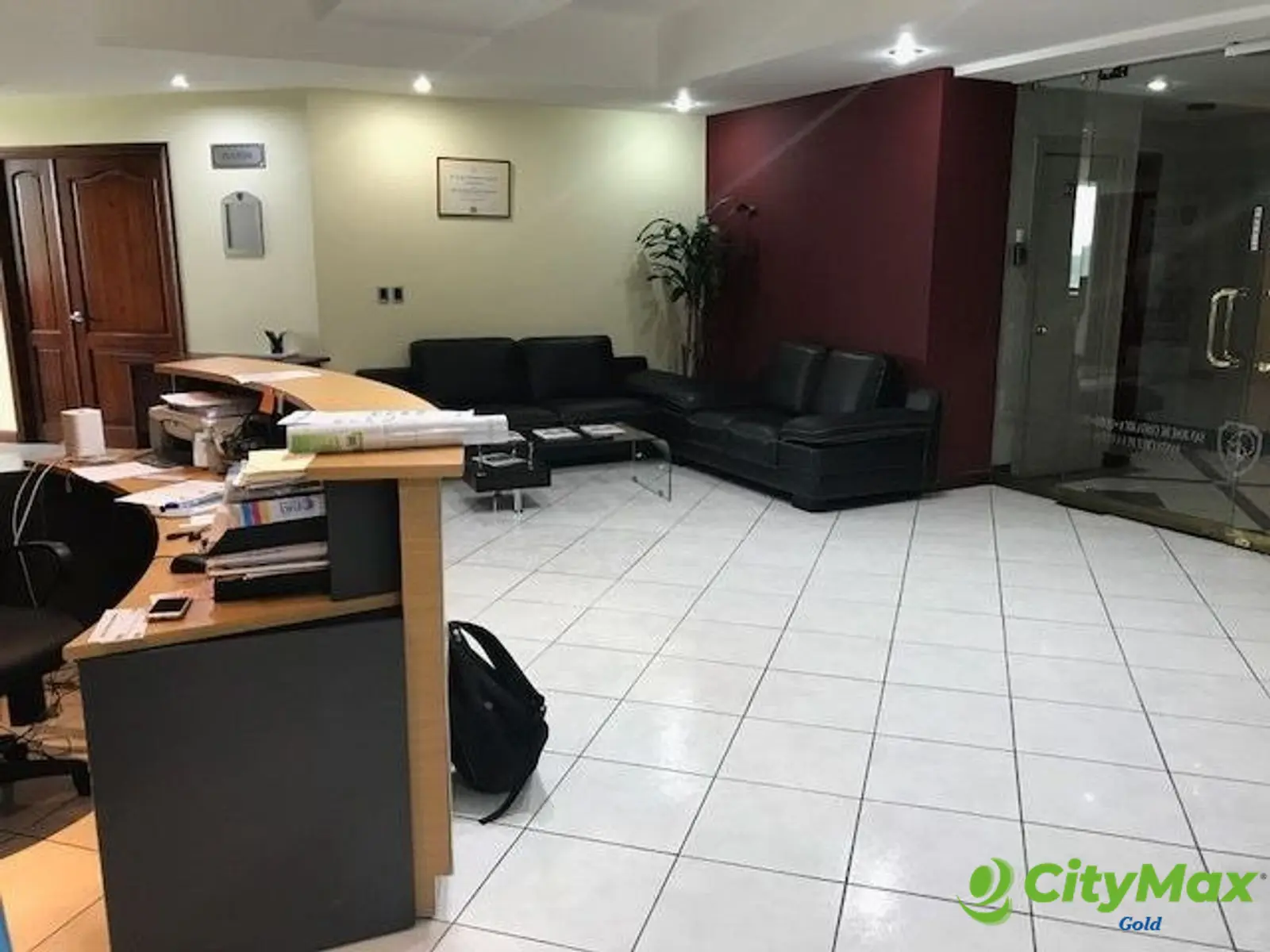 Oficina en venta en Europlaza zona 14 Guatemala - foto 5