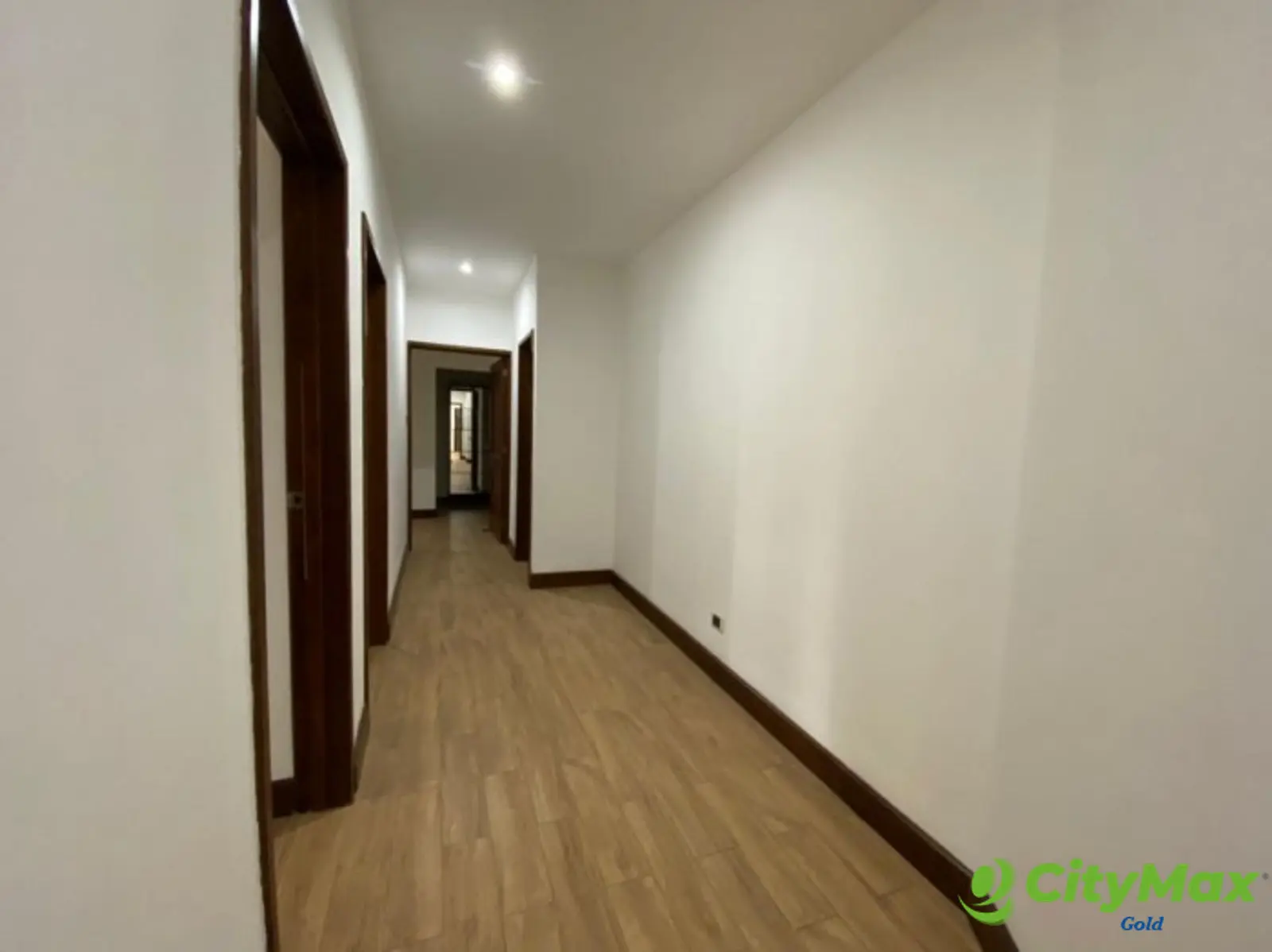 Apartamento En Renta Oakland Zona 10 Guatemala - foto 7