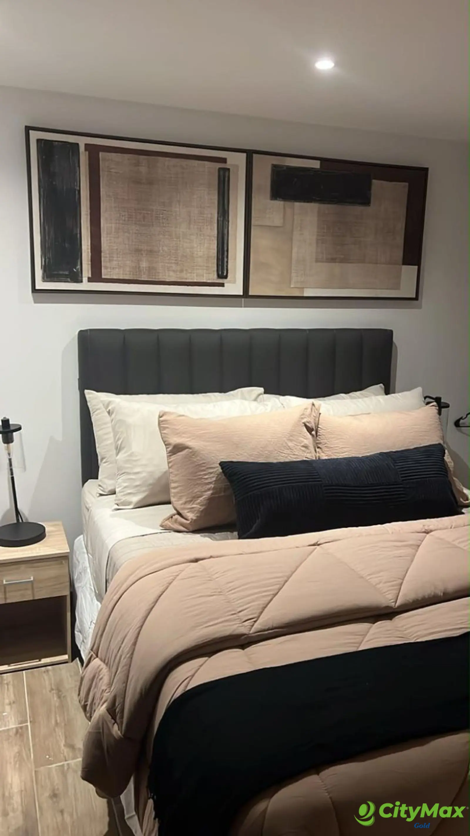 Apartamento amueblado y equipado en alquiler en  Zona 4 - foto 5