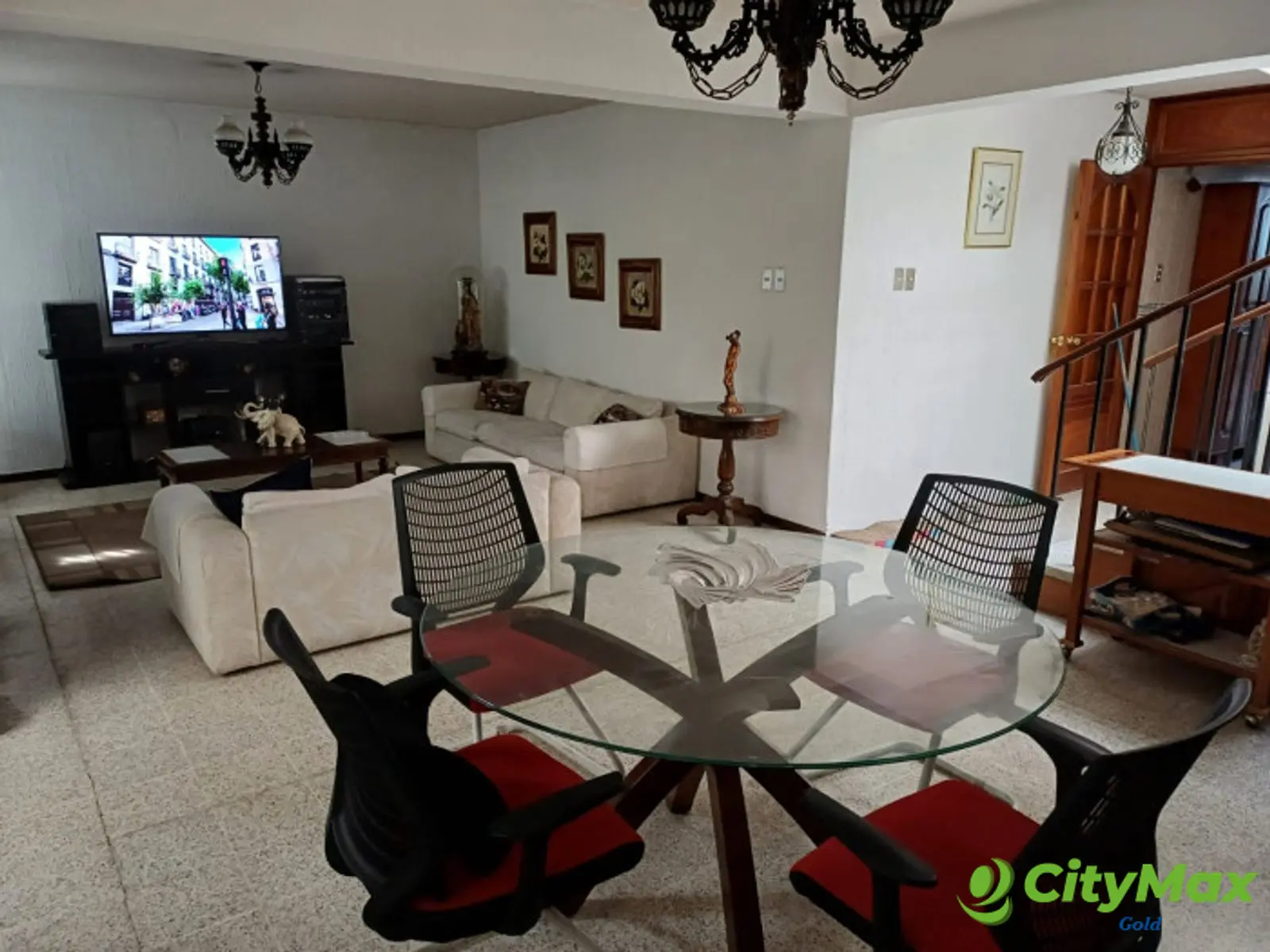 Townhouse con jardín en renta en Vista Hermosa Zona 15 - foto 2