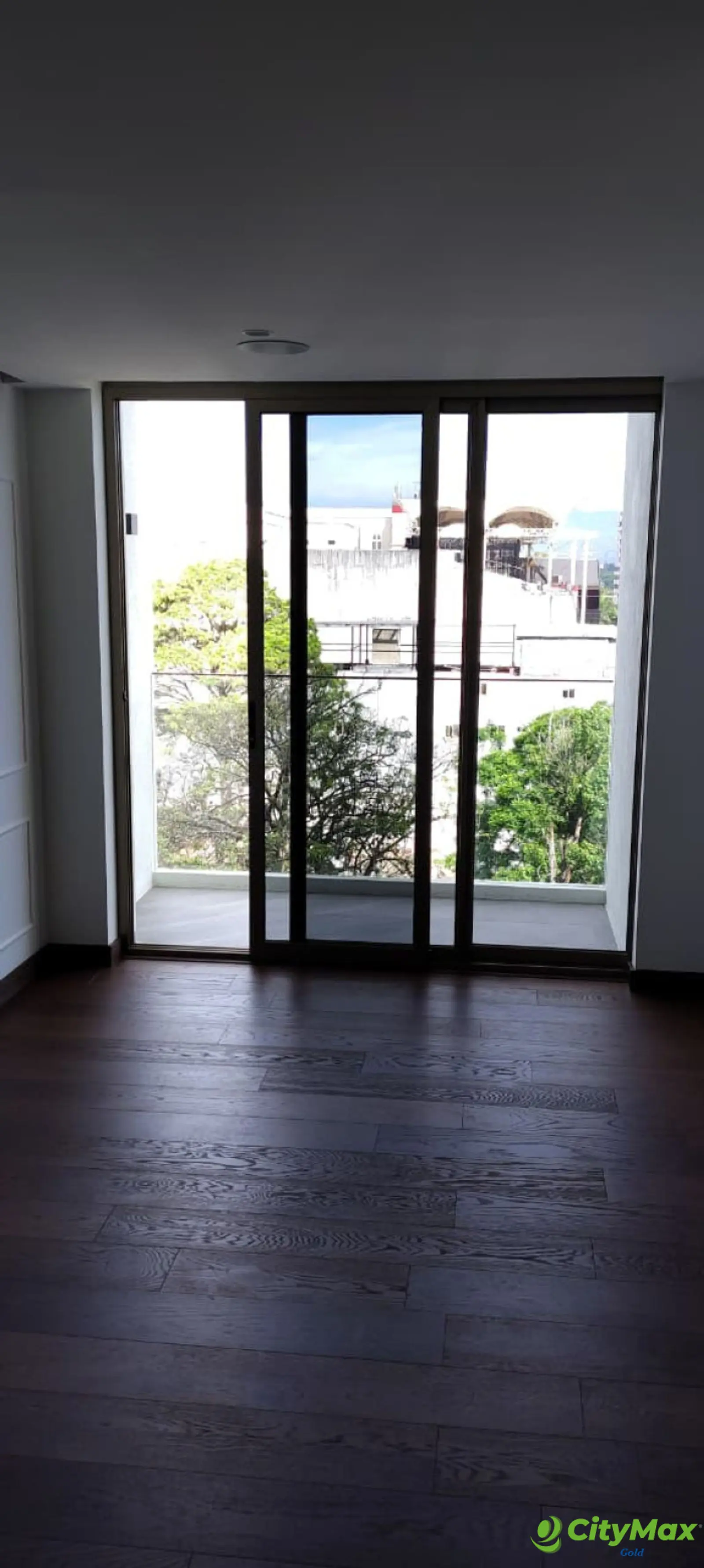 Aparamento nuevo en renta en zona 10 - foto 4