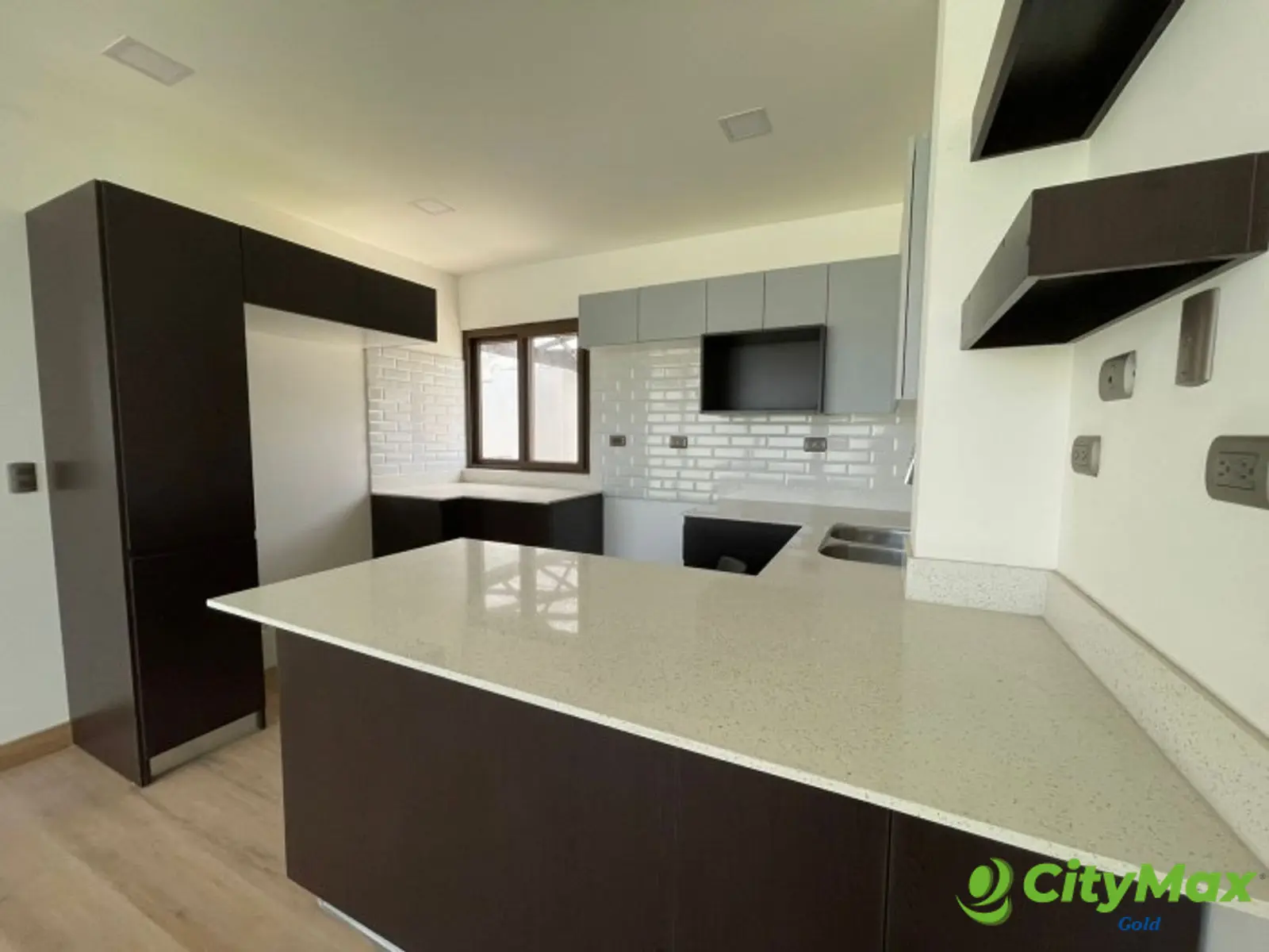 Casa en venta Vista Hermosa zona 15 - foto 4