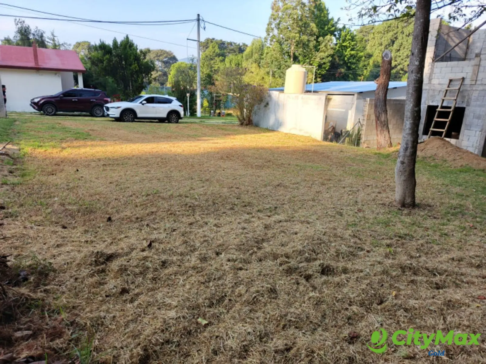 Terreno en venta en Jardines de Santiago Sacatepéquez - foto 5