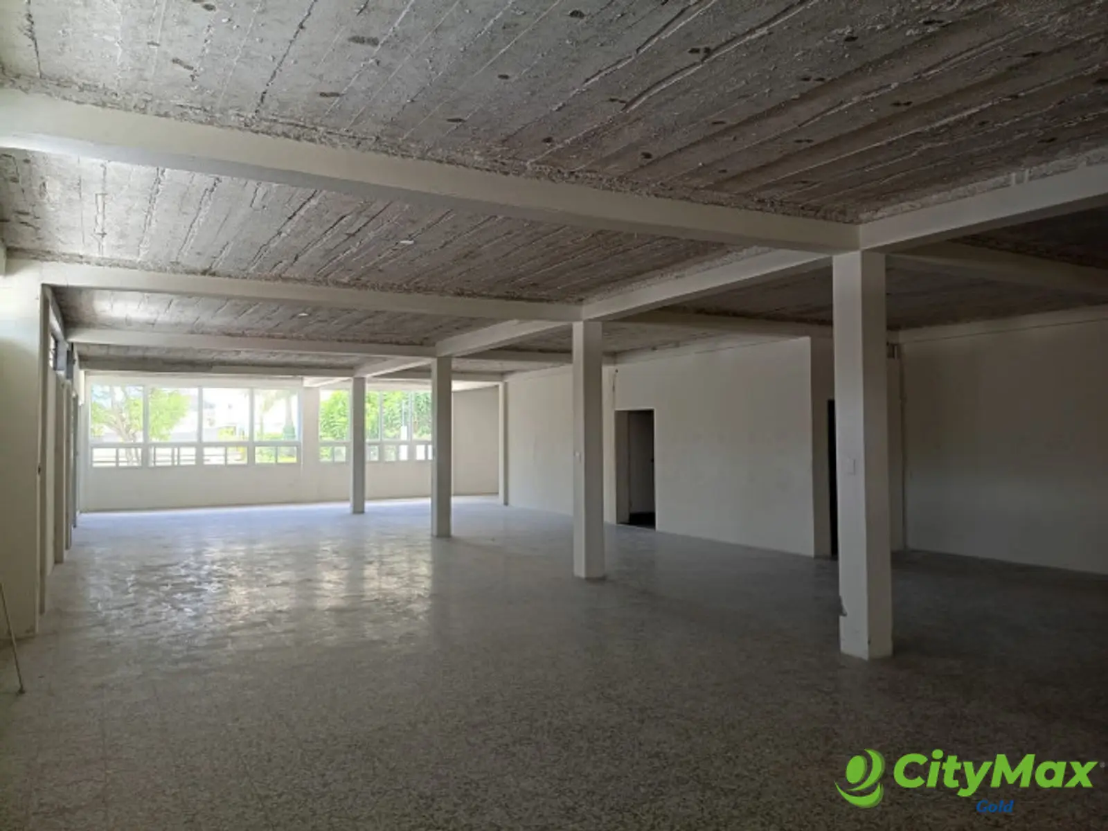 Propiedad comercial en Alquiler, Zona 9 Guatemala. - foto 15