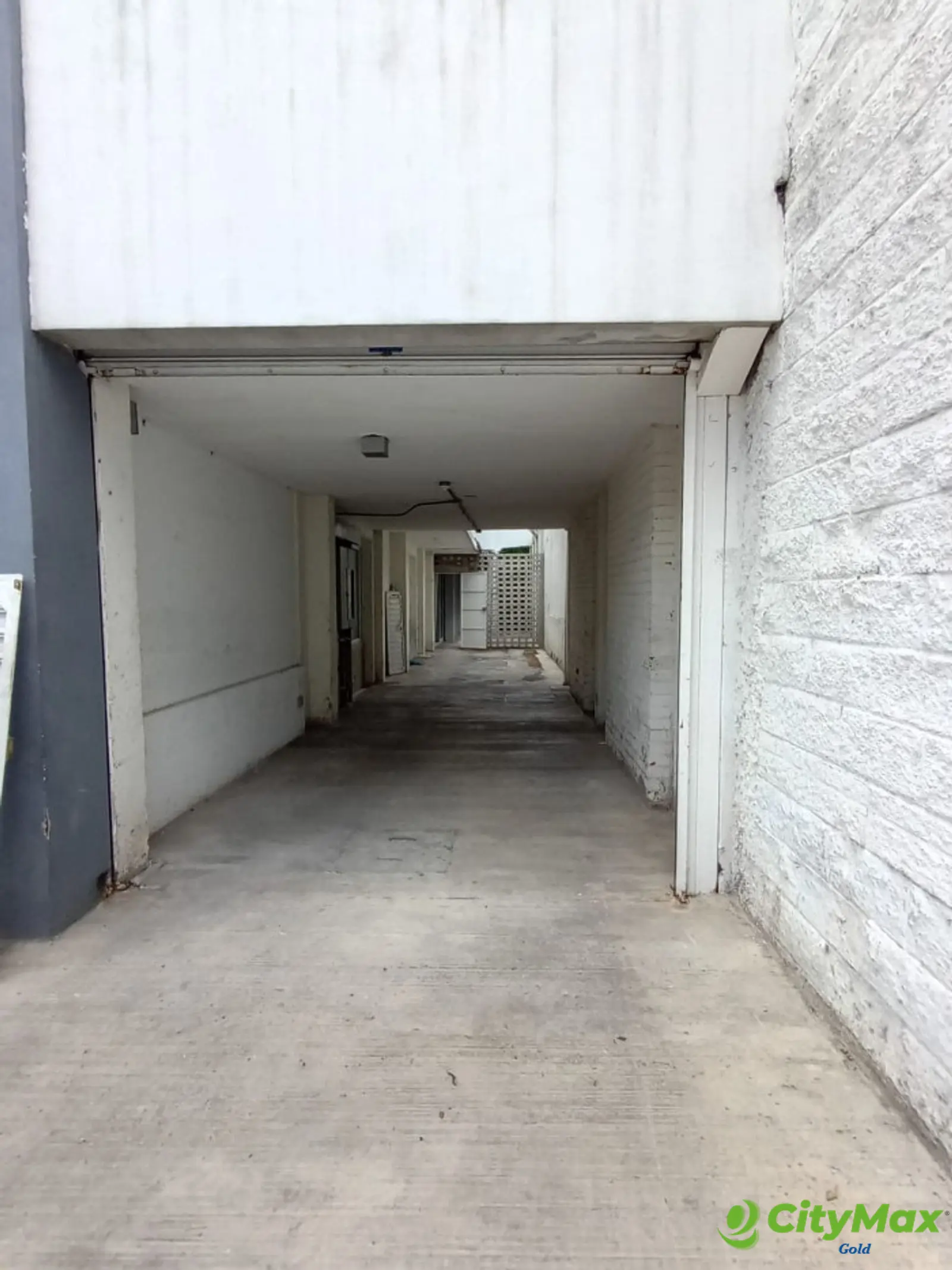 Propiedad comercial en Alquiler, Zona 9 Guatemala. - foto 5