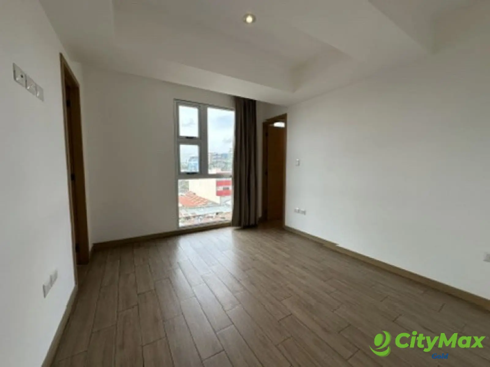 Amplio Apartamento en Renta en Zona 10 - foto 5