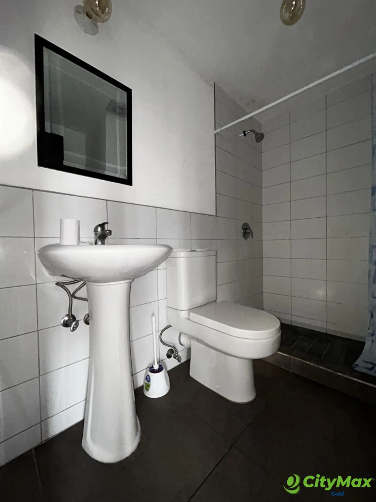 Venta de Apartamento en Edificio Fabrá zona 10 - foto 10