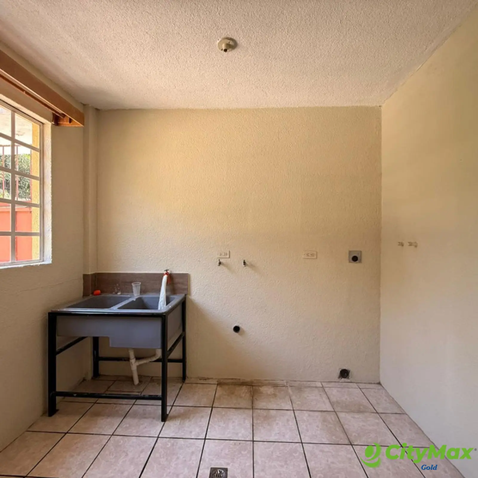Casa en renta en Pinares de San Cristobal - foto 10