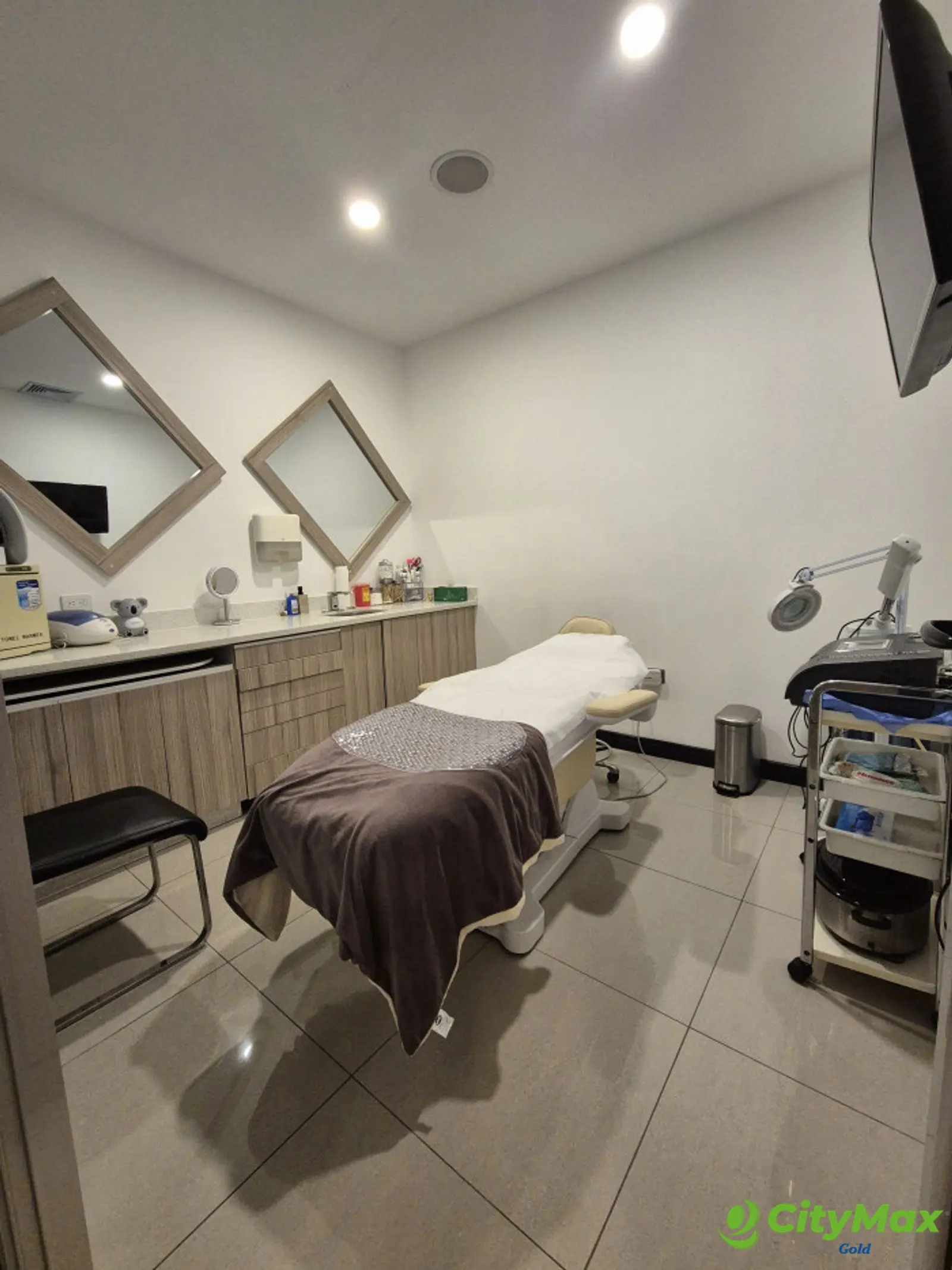 Clinicas en Alquiler en Plaza Comercial de zona 13 - foto 2