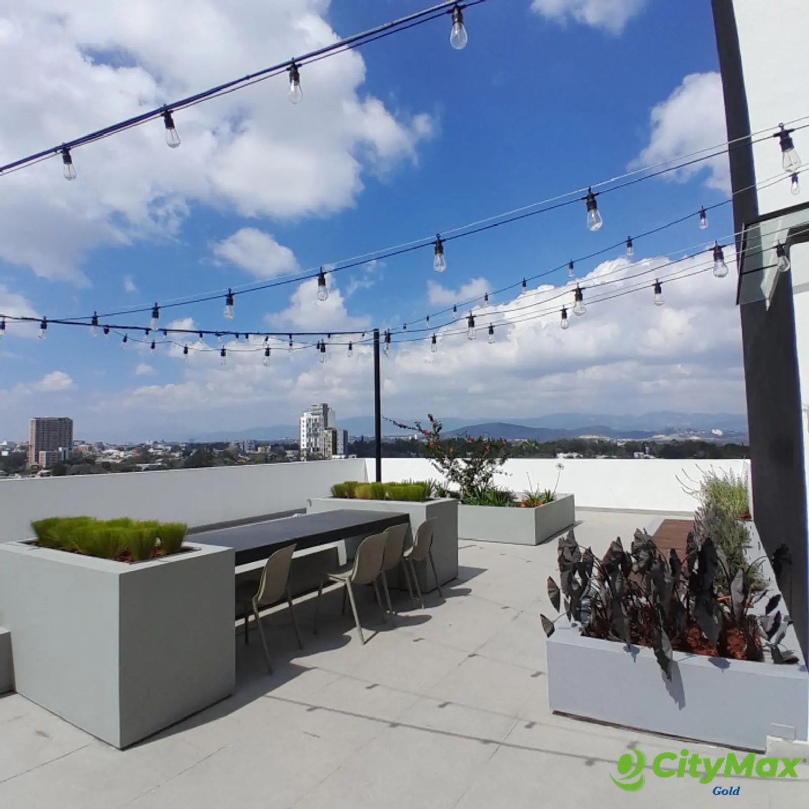 Apartamento en renta en Ciudad Nueva Zona 2 - Terraza abierta