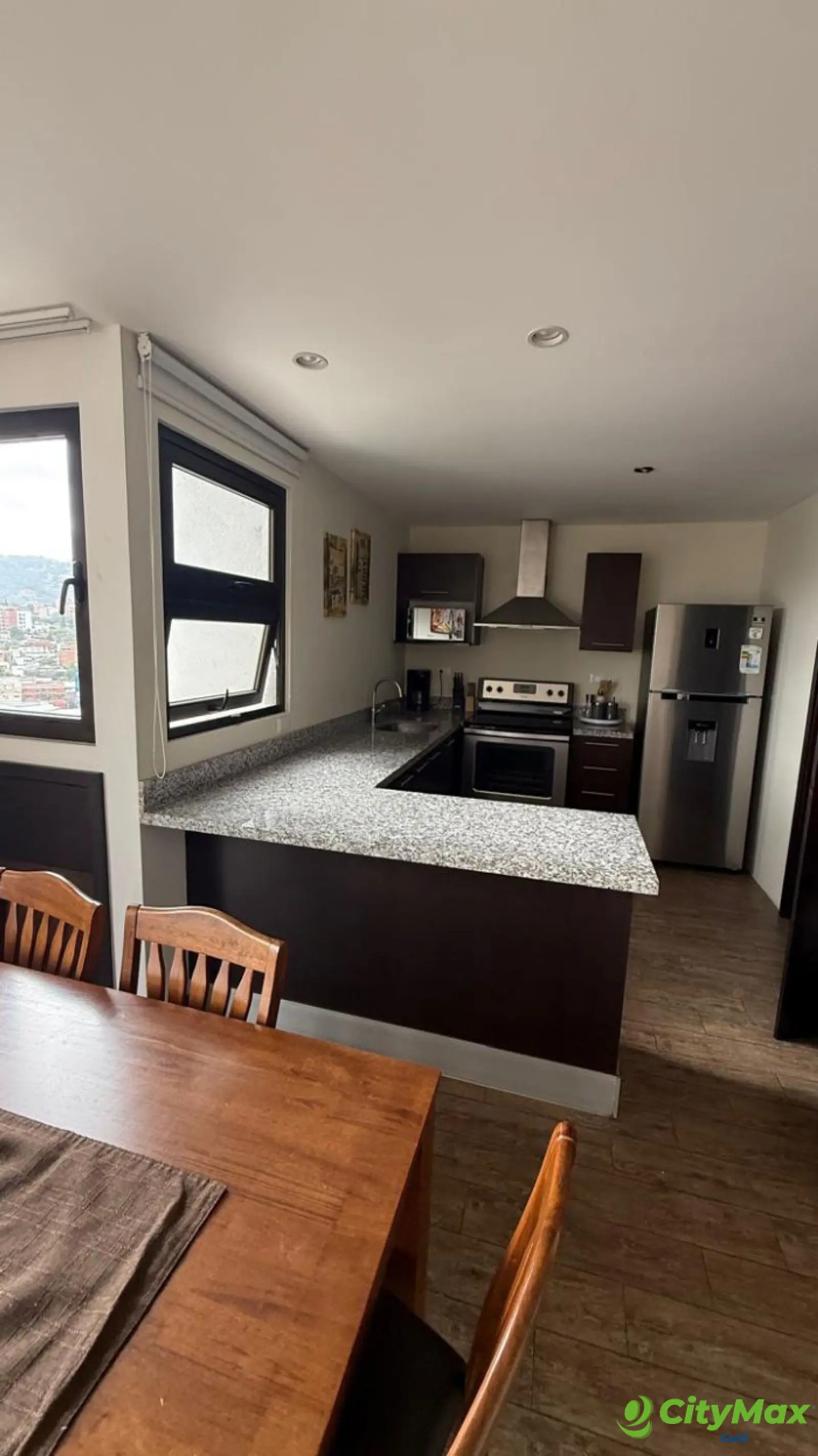 Apartamento en Renta  amueblado en Zona 15 - foto 3